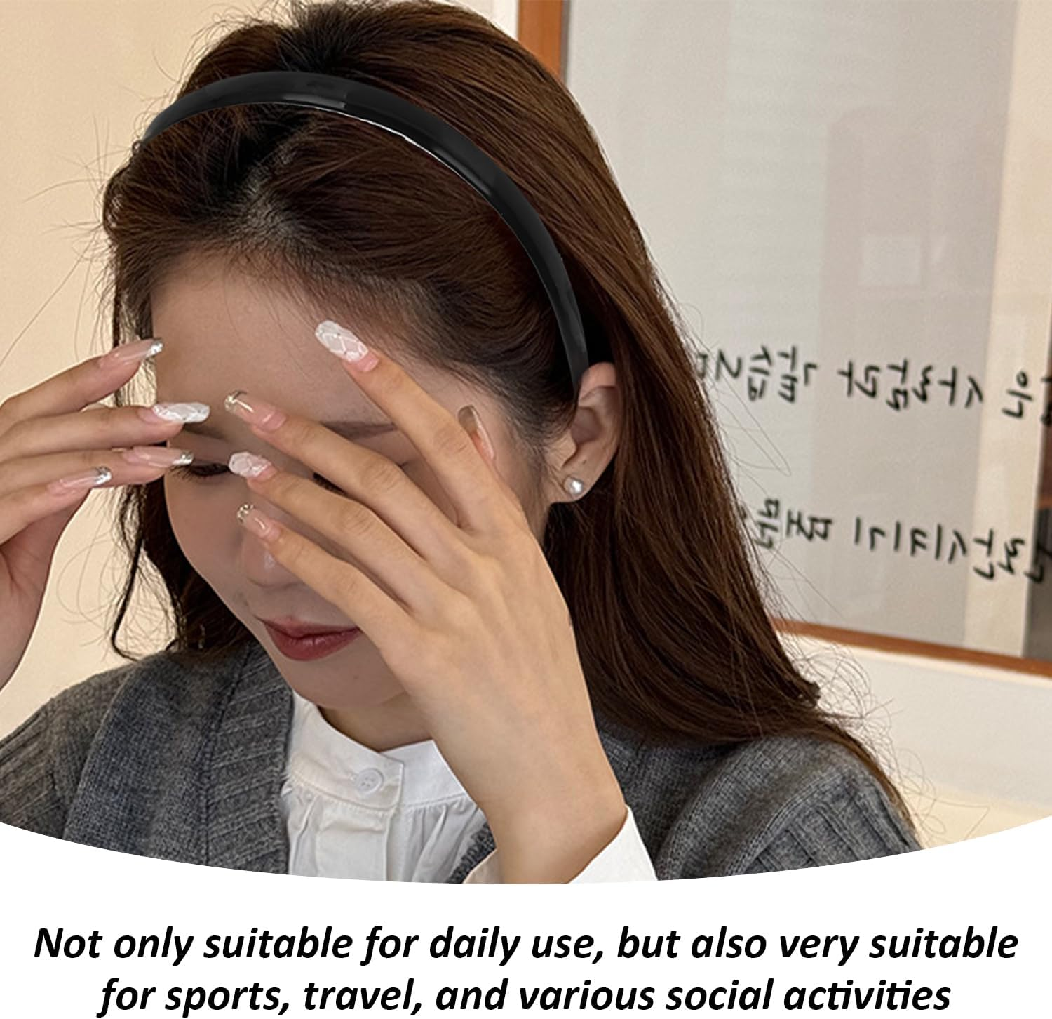 Pack of 4 Black Headband with Dentist Headband, Simple and Stylish, Slider Plastic Headdress for Women, Hairstyle Decoration for Men and Women image number 1