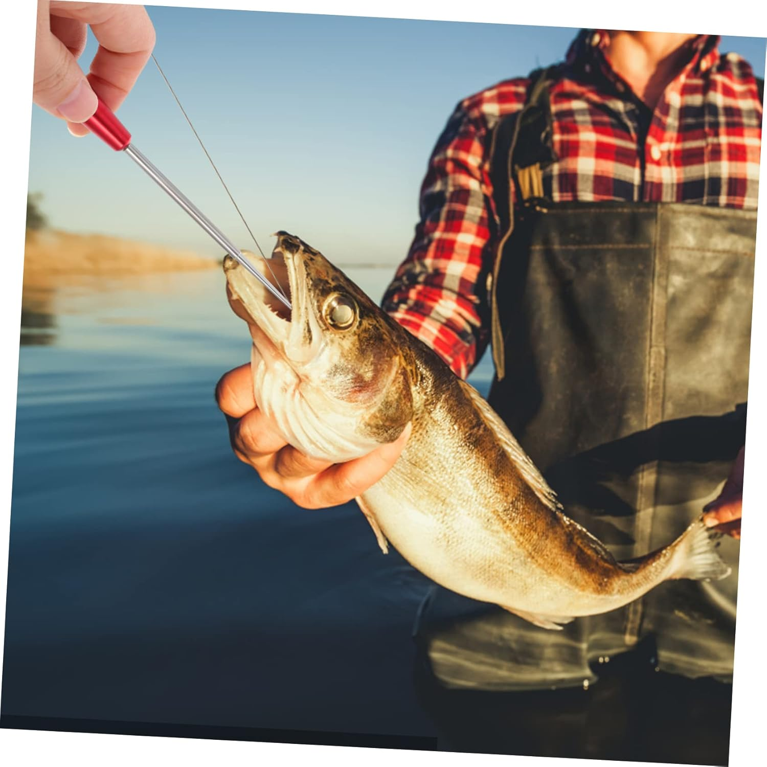 2Pcs Fishhook Remover Tool Magnetic Design Hook Removing Tool for Saltwater Fishing Fish Hook Quick Removal Fishing Tackle Fish Disconnect Device - Blue image number 4