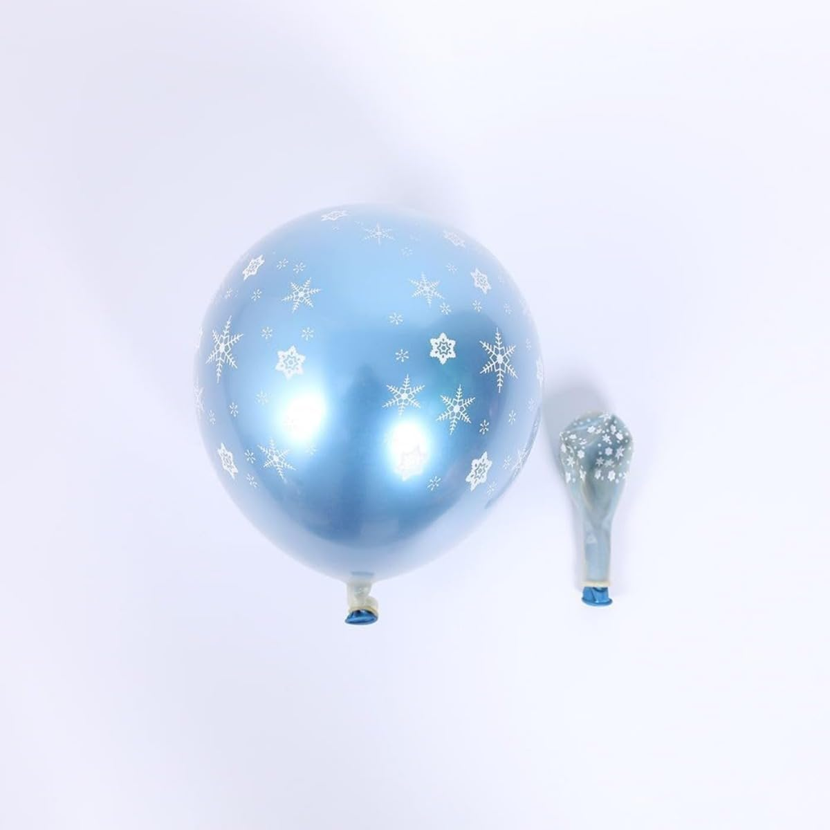140PCS Frozen Birthday Party Supplies, Ice Snow Snowflake Balloon Garland Arch Kit Blue Snowflake Foil Balloons Metallic Blue Balloons White Balloons Baby Shower Christmas Party Decorations (Blue) image number 3
