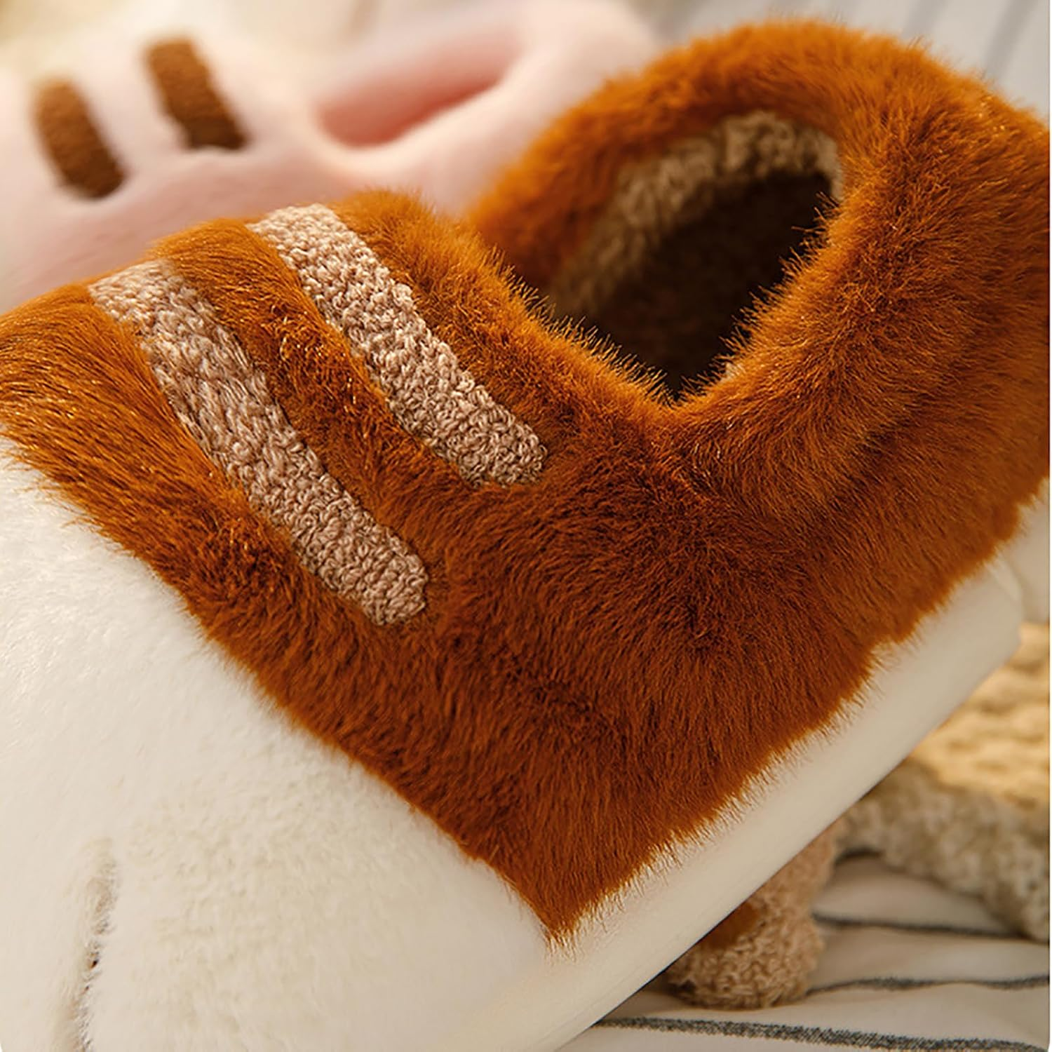 Plush Cat Paw Slippers，Non-Slip Soles, Cozy and Cute Slippers image number 5