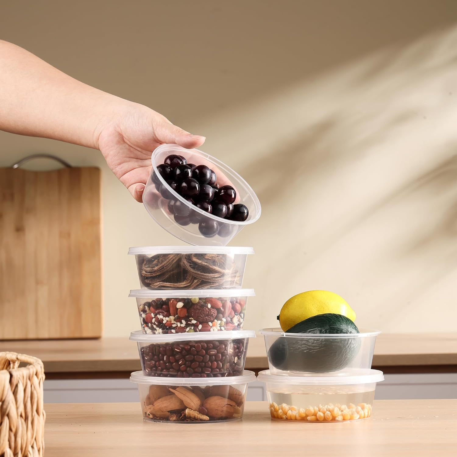 200Pk Deli Containers with Lids 300Ml -Round Disposable Soup Container - Reusable Stackable Bpa-Free - Plastic Takeaway Containers round with Airtight Leakproof Lids, Microwave Freezer Dishwasher Safe image number 1