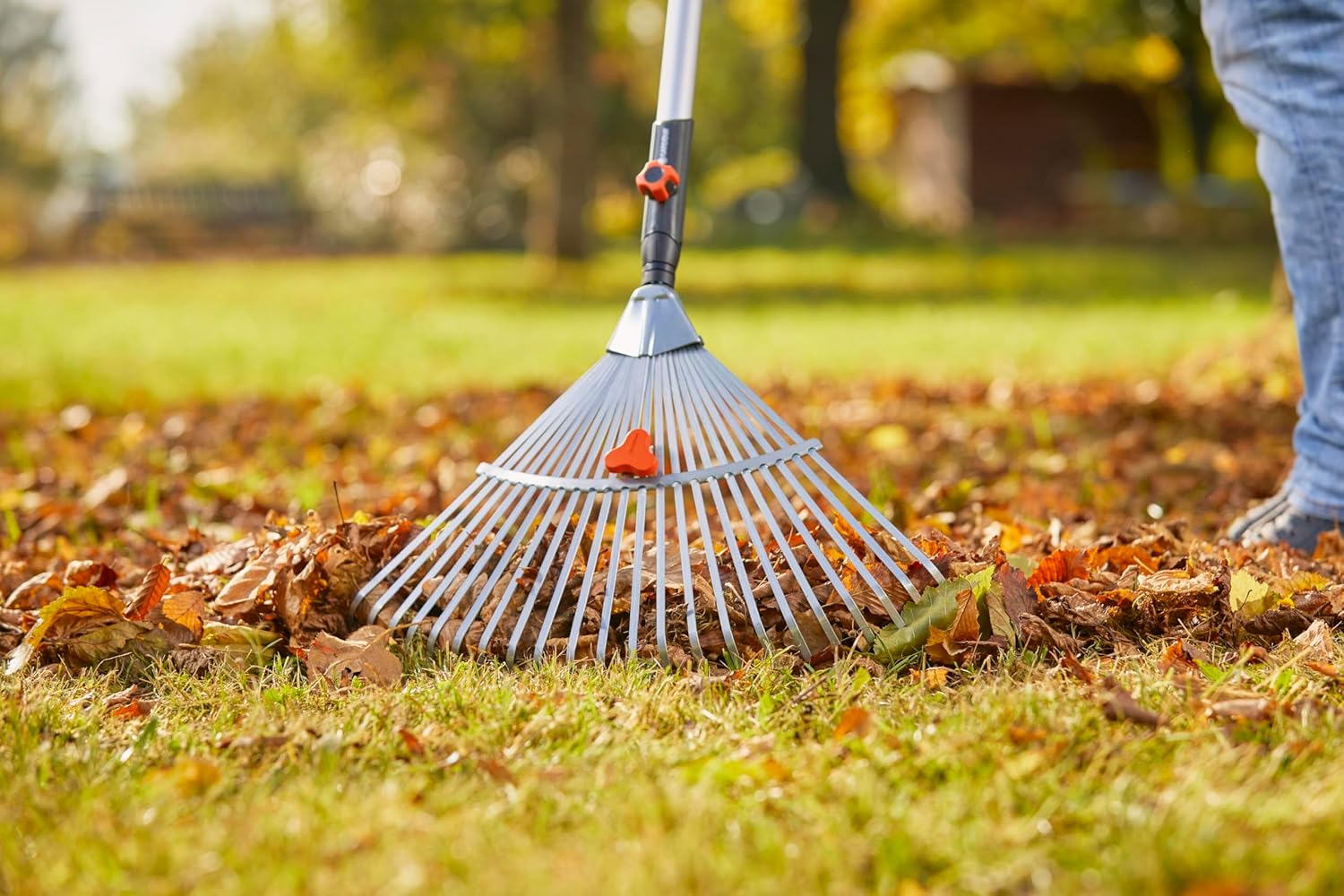 GARDENA Combisystem Adjustable Rake - Working Width of 30-50 Cm image number 5