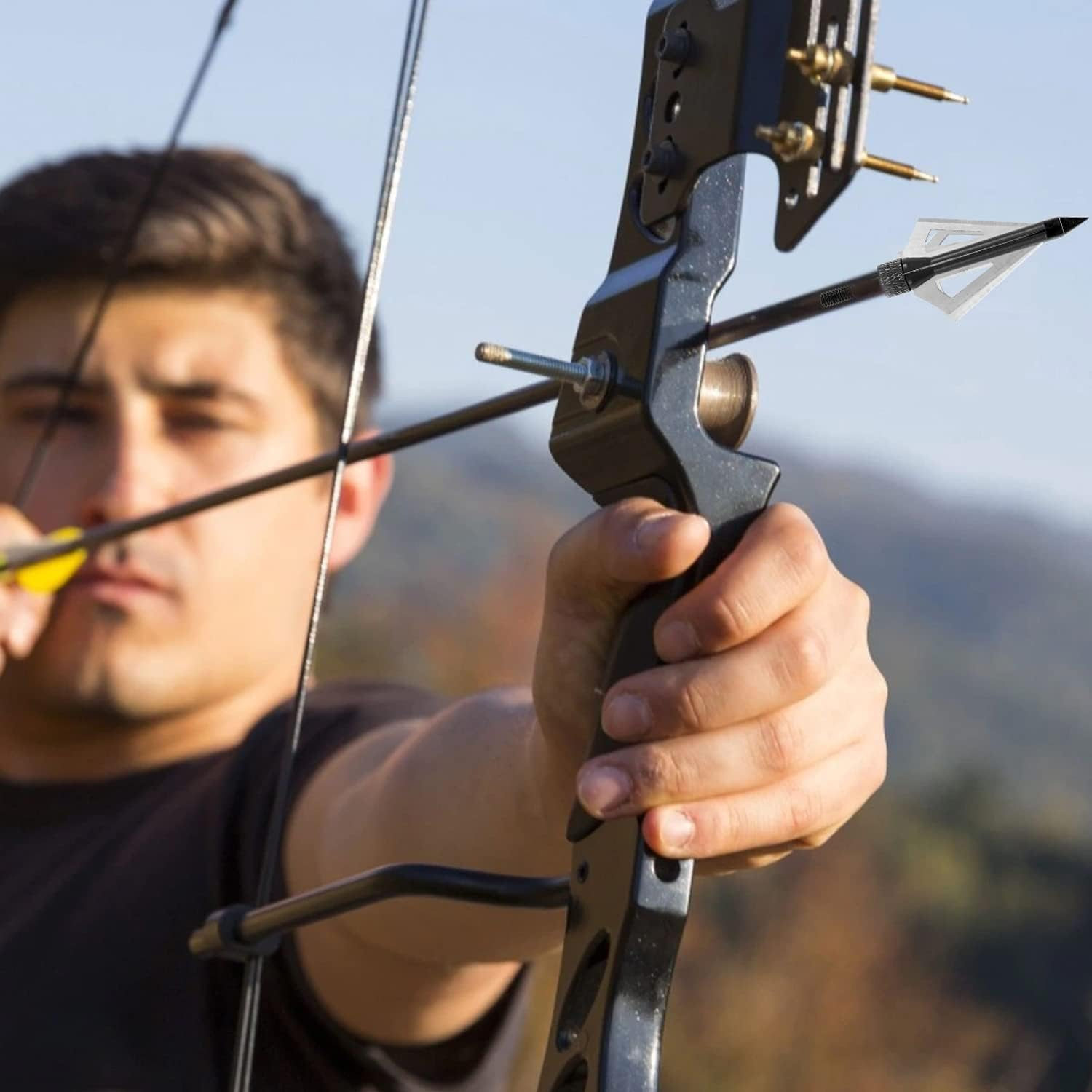 12 Pack 100 Grain Broadheads, 3-Blade Screw-In Archery Broadheads for Hunting, Stainless Steel Arrow Tips for Compound Recurve Bow and Crossbow Broadheads with Plastic Case image number 3