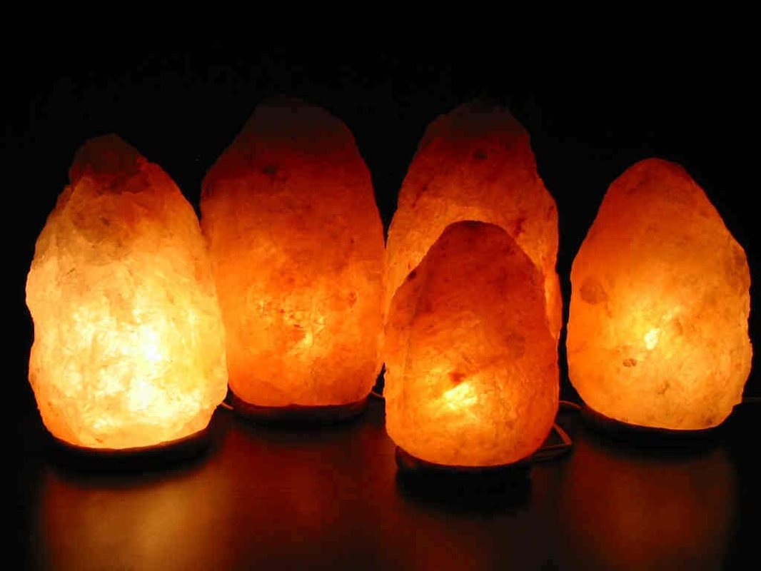 Himalayan Salt Lamp Natural Pink Crystal Rock Table Night Light Glow 1-2Kg image number 4