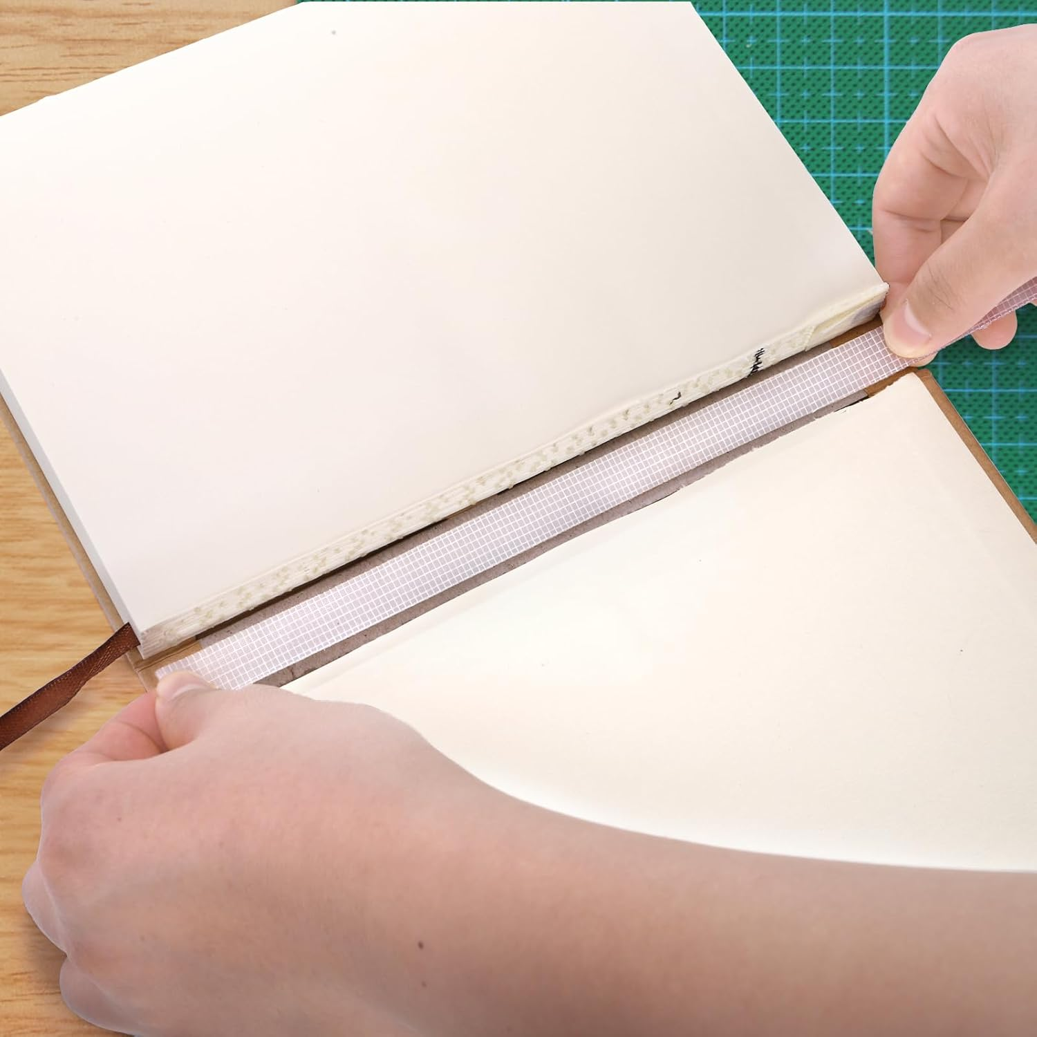 ZEAYEA 100 Pcs Glue Strips with Mesh Backing, 12 Mm Hot Melt Adhesive Glue Strips for 80-110 Sheet Capacity, Thermal Binding Strips for Book Glue Binding Repair image number 1