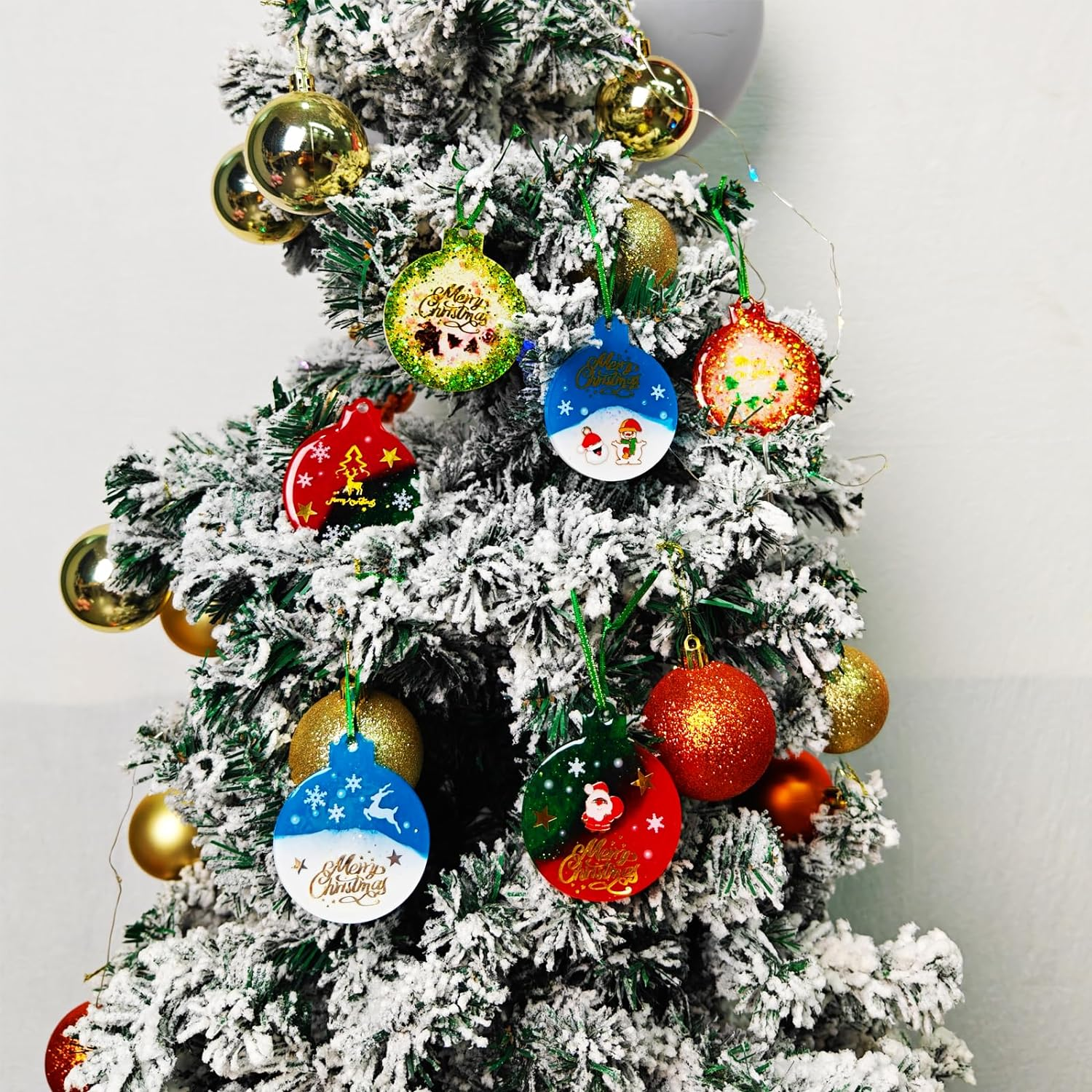 8 Pack Christmas Resin Molds, 2 Styles round Silicone Pendant Molds, Xmas Ornaments Molds for Epoxy Resin Casting Christmas Tree Pendant Gift Home Decoration image number 4