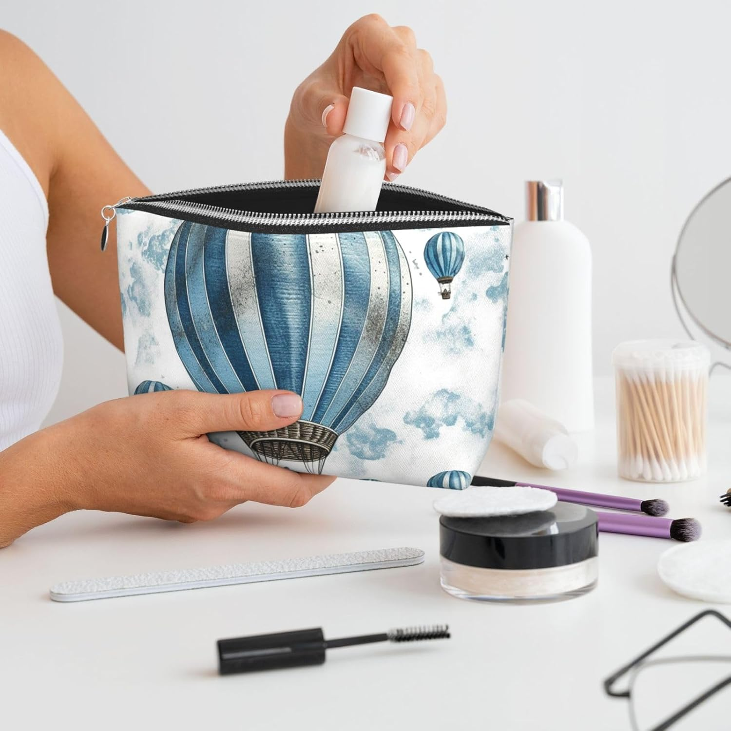 SDTYKHJ Large Capacity Makeup Bag for Women, Waterproof Portable Shaving Bag, Small Toiletry Bag, Blue Air Balloon, Leather Cosmetic Organizer Bags for Travel, Siliver, One Size image number 3