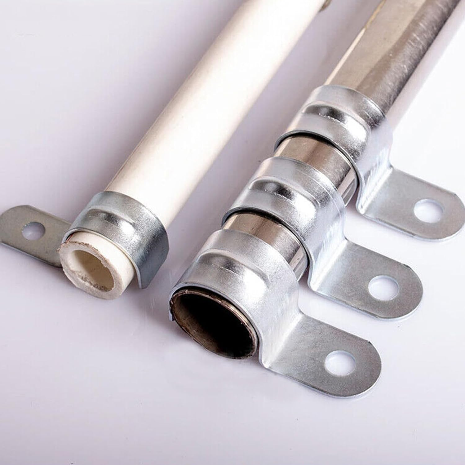 Acbbmns 100Pcs 25Mm/0.98" One Hole Pipe Straps, Metal Tube Clamp Saddle Clips, Zinc Plated Steel Pipe Clamp for Fixing Electrical Conduit or Pipes image number 1