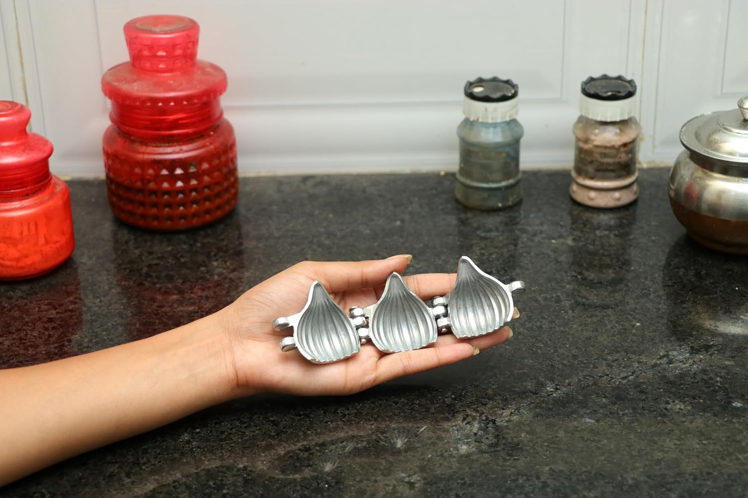 Modak Maker Mould Aluminum for Ganpati, Diwali, Dasra, and Other Festival Set of 2 image number 4