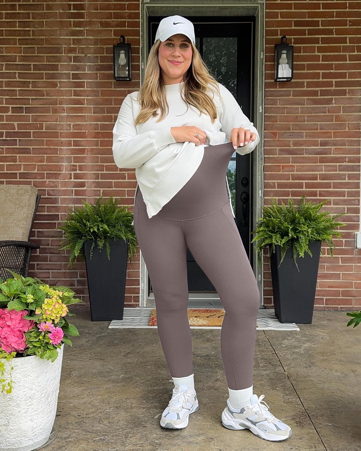 G4Free Barefeel Maternity Leggings with Pockets over the Belly Stretchy Workout Yoga Pregnancy Pants image number 3