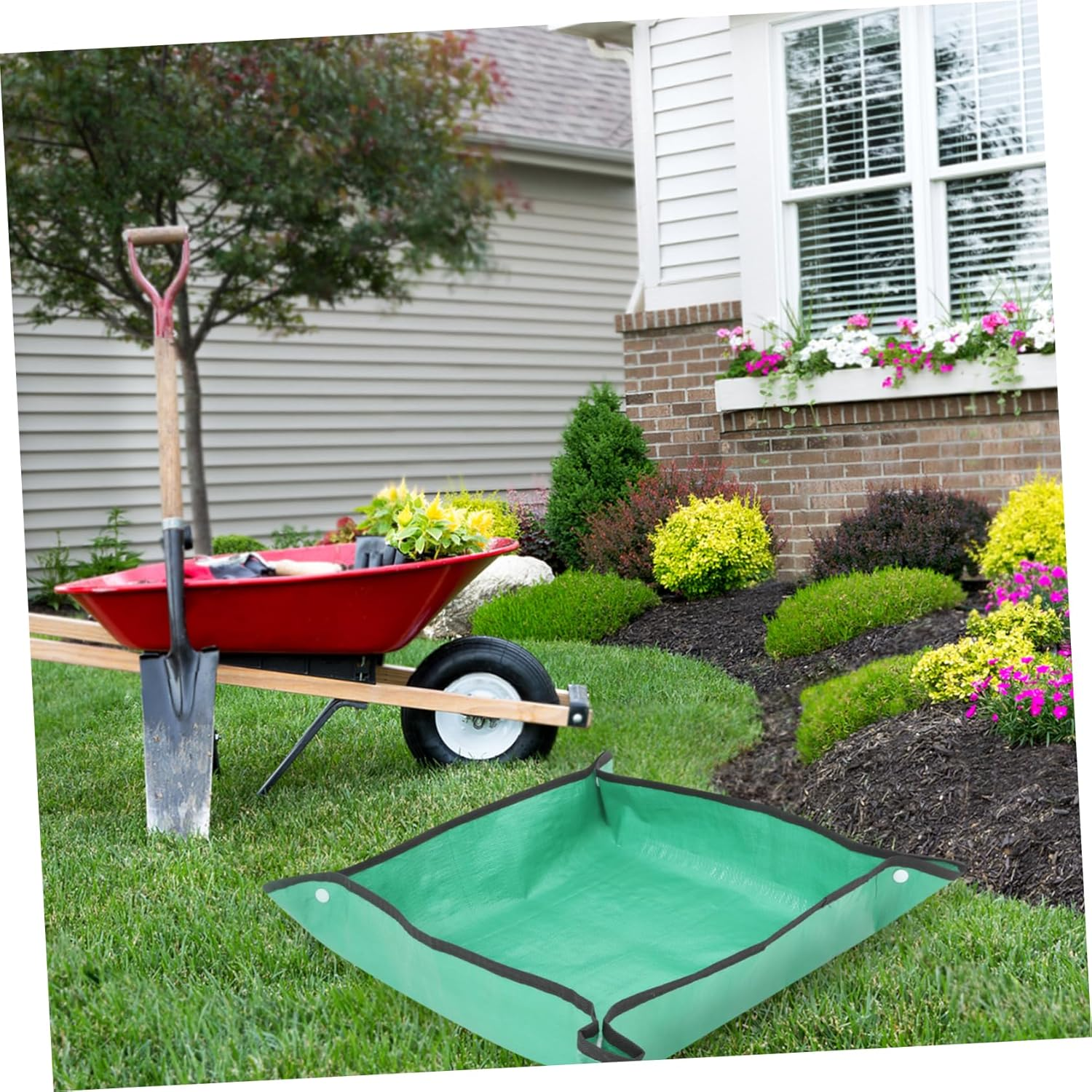 MOBUTOFU 2Pcs Versatile Square Plant Mat Foldable Easy Clean for Indoor Outdoor Gardening image number 6