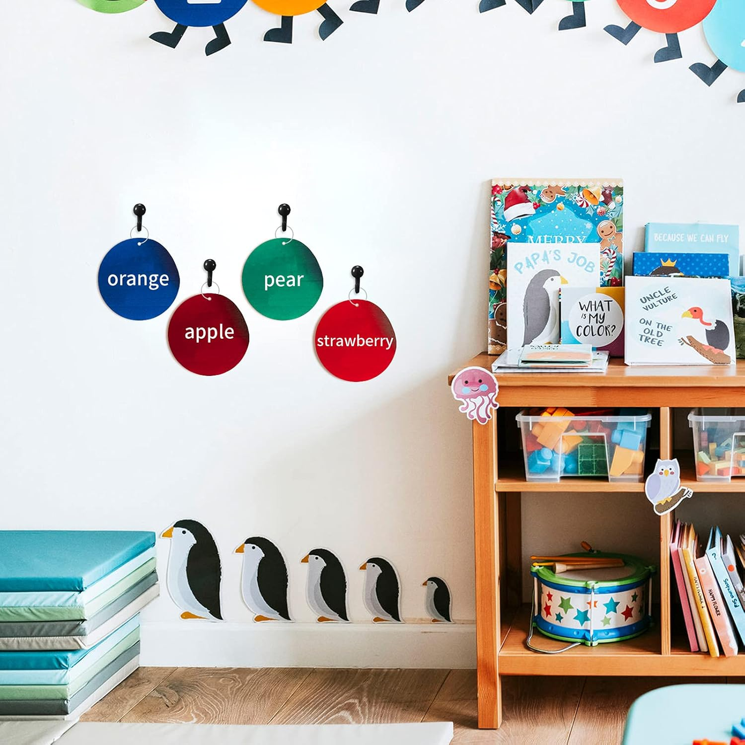 Tenare 50 Pieces Push Pin Hooks Plastic Heads Pin Tacks Decorative Wall Thumb Tacks Hanging Nails for Cork Bulletin Board Map Photos Calendar Home Office Supplies(Black) image number 4