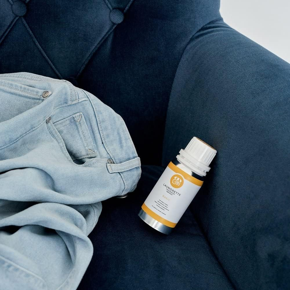 Laundry Perfume, Odor Eliminator, LAUNDRETTE Fragrance BASIC, Fresh Floral & Sandalwood, Intense and Long Lasting, 24 Loads, 60Ml image number 1