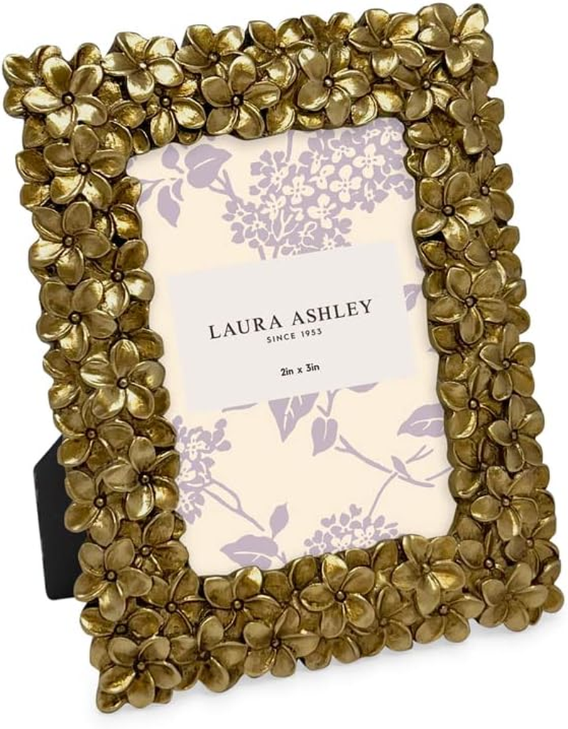 Laura Ashley 4X6 White & Silver Flower Textured Hand-Crafted Resin Picture Frame W/Easel & Hook for Tabletop & Wall Display, Decorative Floral Design Home D&eacute;cor, Photo Gallery, Art (4X6, White/Silver) image number 6