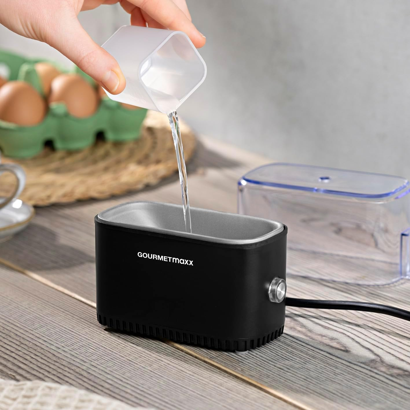 Gourmetmaxx Design Egg Cooker for 2 Eggs, with Egg Picker, Measuring Cup and Signal Sound, Compact Egg Cooker, 3 Degrees of Hardness, Easy Cleaning and Dishwasher Safe Parts image number 6