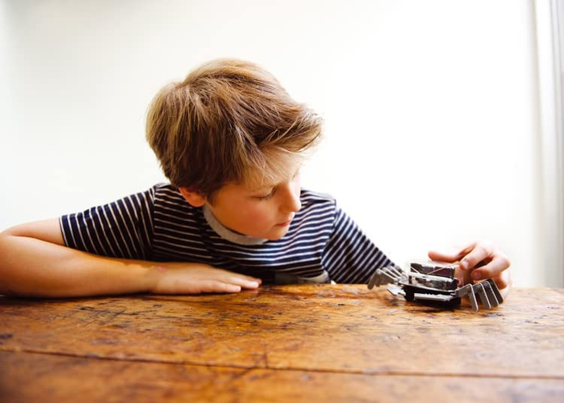 4M FSG3357 Table Top Robot