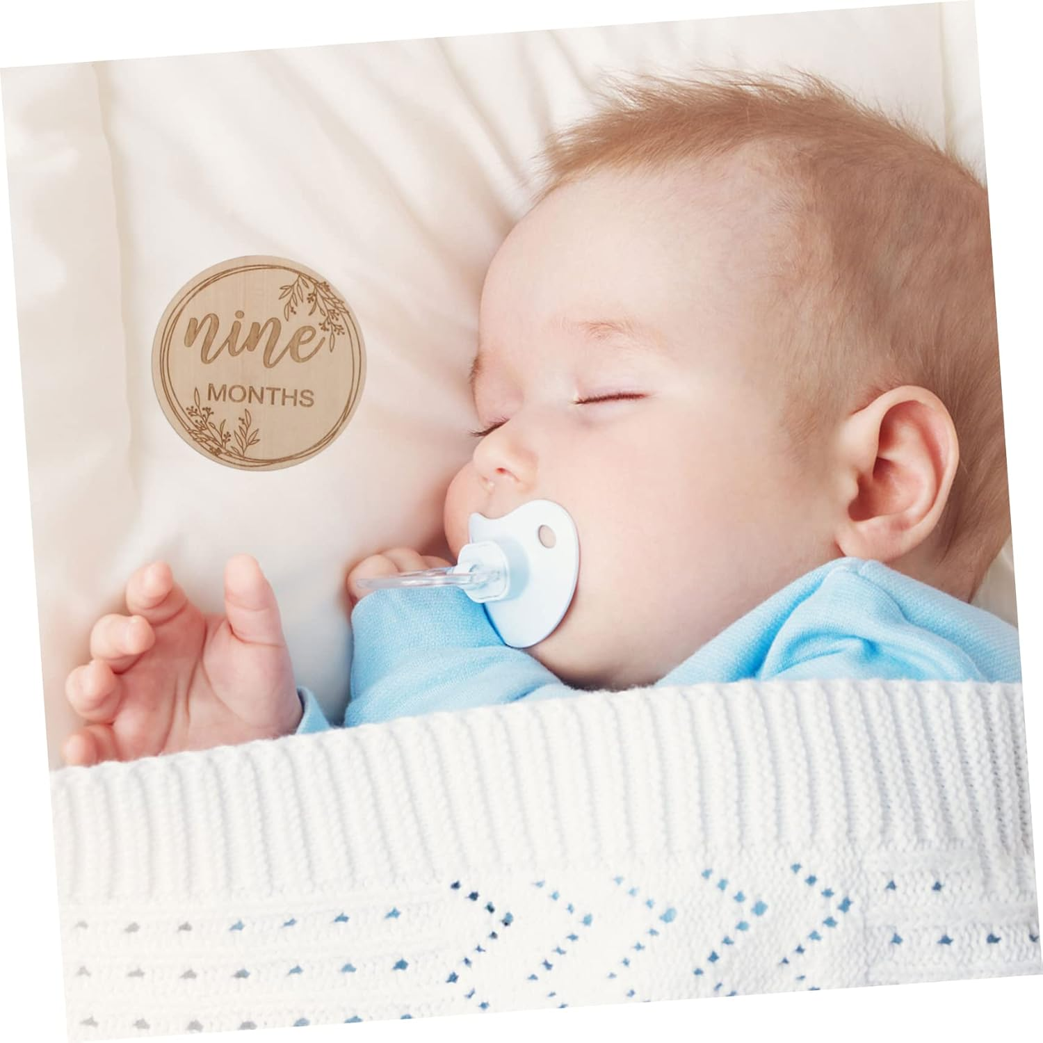 1Set Wooden Monthly Commemorative Cards Smooth Milestone Cards for Newborn Photography Stylish Growth Memory Keepsakes