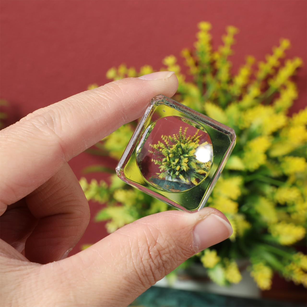 BESTOYARD Crystal Ball Stand Clear Glass Ball Base with Concave for Displaying Objects for Crystal Balls Eggs and Sports Balls image number 5