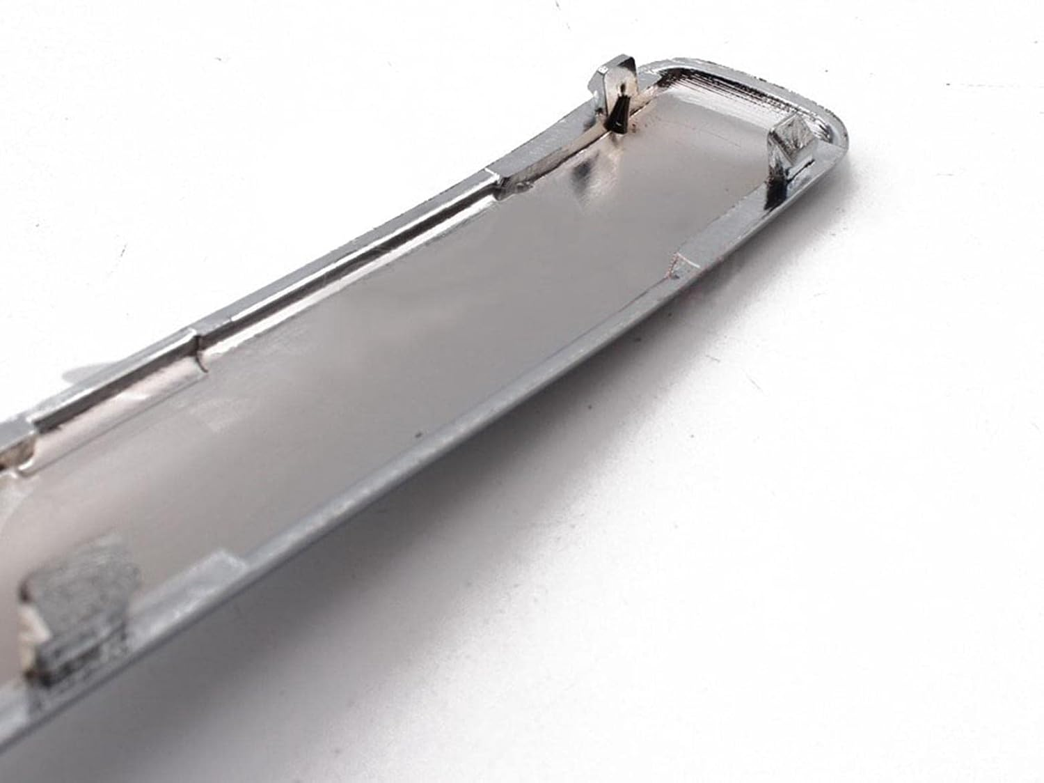 Eigell 1 Pair Motorcycles Connecting Fairing Bow Shaped Chrome Strake for 1800 2001-2011 Decoration Strips, Durable & Stable image number 4