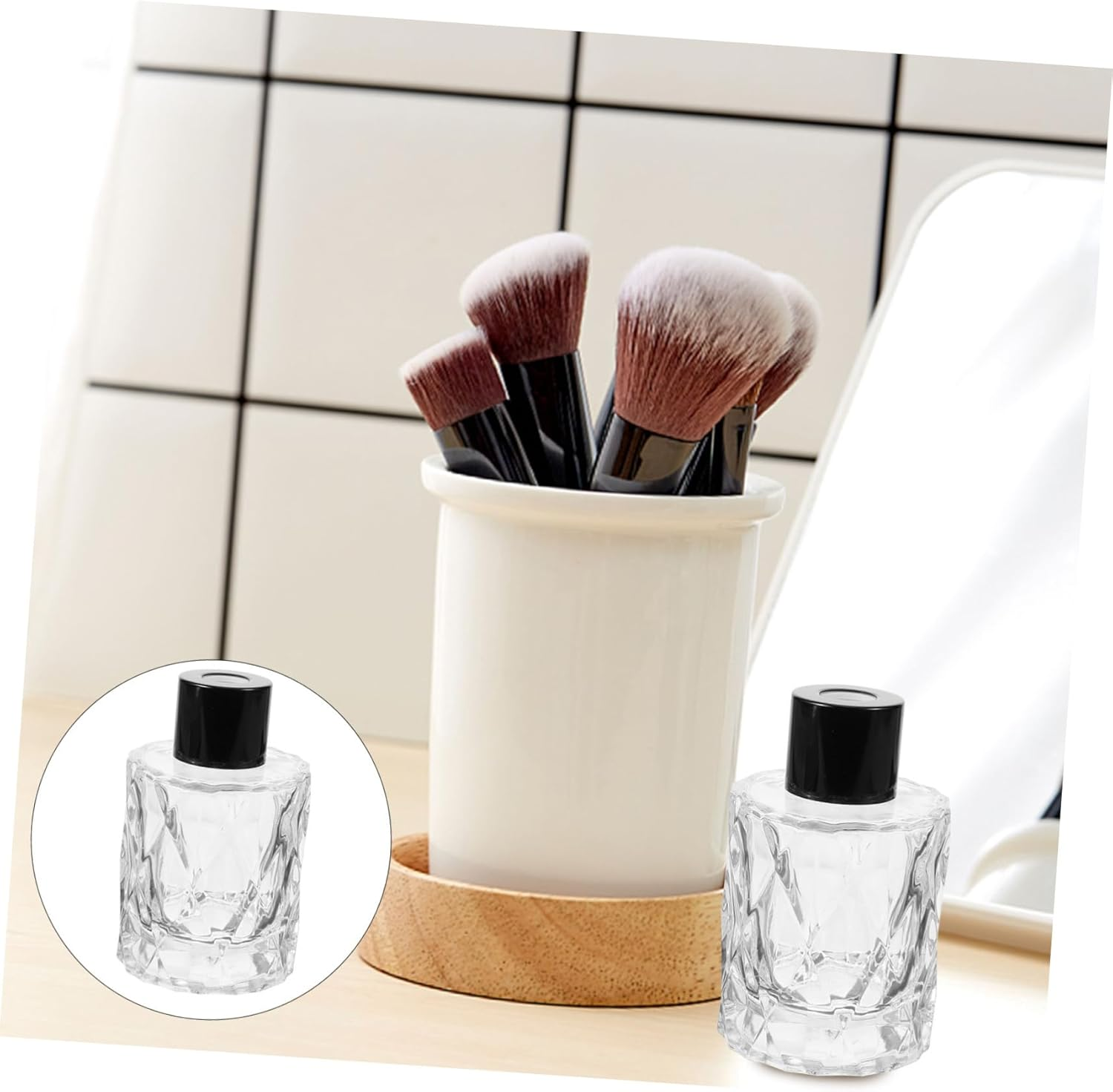 4Pcs Vintage Glass Diffuser Bottles 50Ml Empty Reed Essential Oil Perfume Containers for Home Aromatherapy and Bedroom Fragrance Decoration image number 6