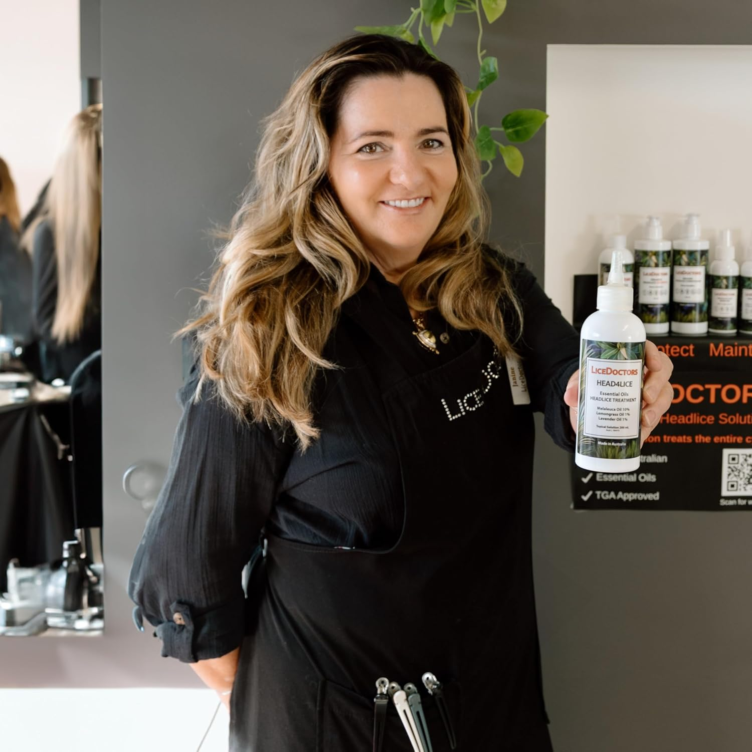 Licedoctors Head Lice Treatment Oil | Natural Essential Oils for Head Lice Care | Australian Made | 200Ml image number 1