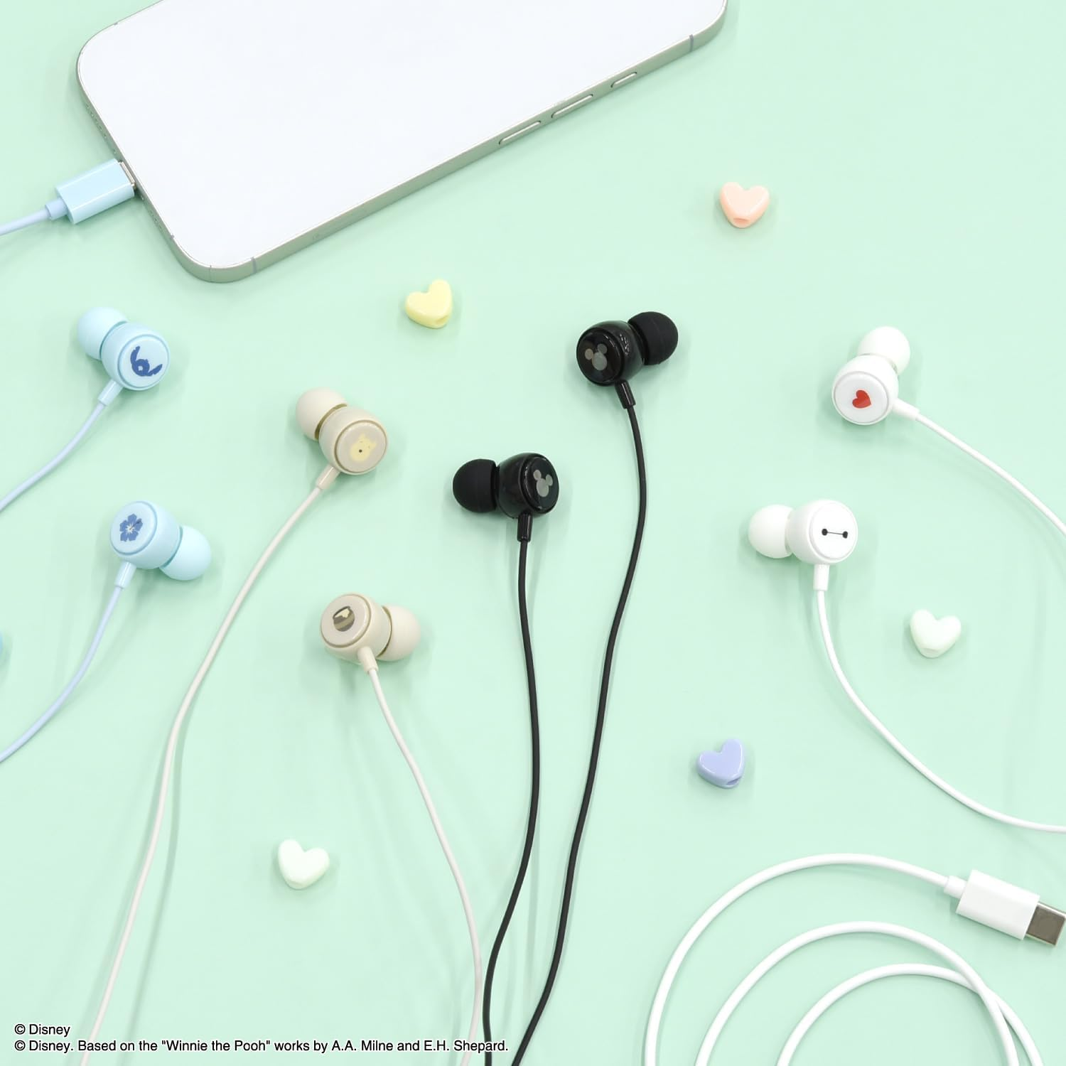 Gourmandies Disney Character/Remote Control Microphone USB Type-C Stereo Earphones Mickey Mouse DNG-280MK - Mickey Mouse image number 2