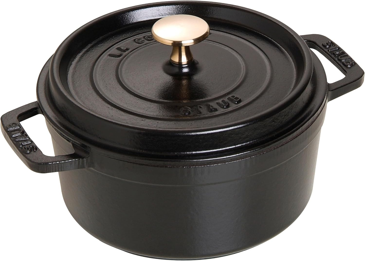 Staub round Cocotte, 18 Centimeters, Cherry Red
