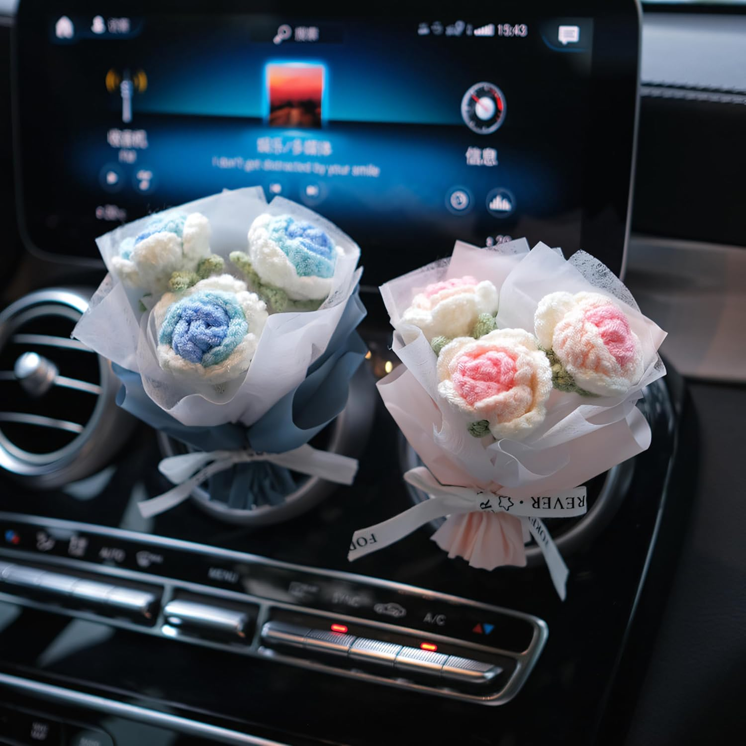 Handmade Pink Rose Car Vent Decor &ndash; Knitted Flower Bouquet, Elegant Gift Box, Perfect Car Interior Accessory for Women and Girls image number 4