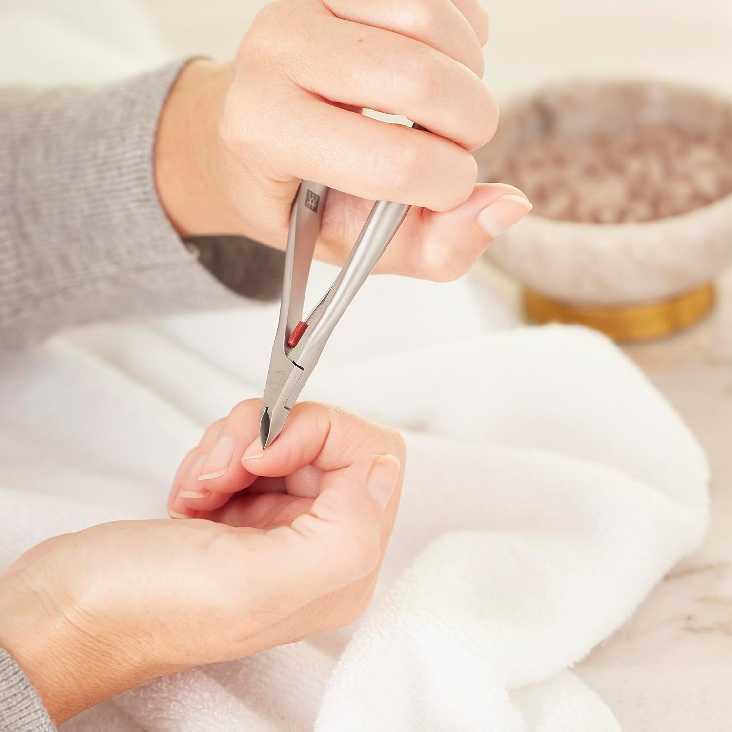 Zwilling Twinox Hautzange, 10 Cm image number 1