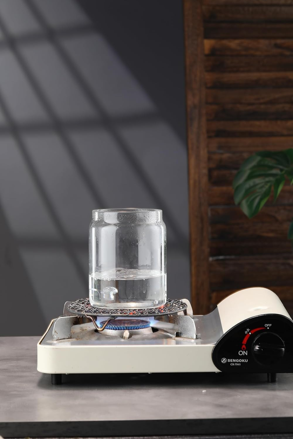 Coffee Vacuum Container Mason Jars: Food Coffee Bean Storage Containers with Lids Airtight, Plastic Wide Mouth Mason Jars Vacuum Sealer, Manual Vacuum Extraction Sealed Tank (Golden Button, 1800ML) - Golden Button image number 4