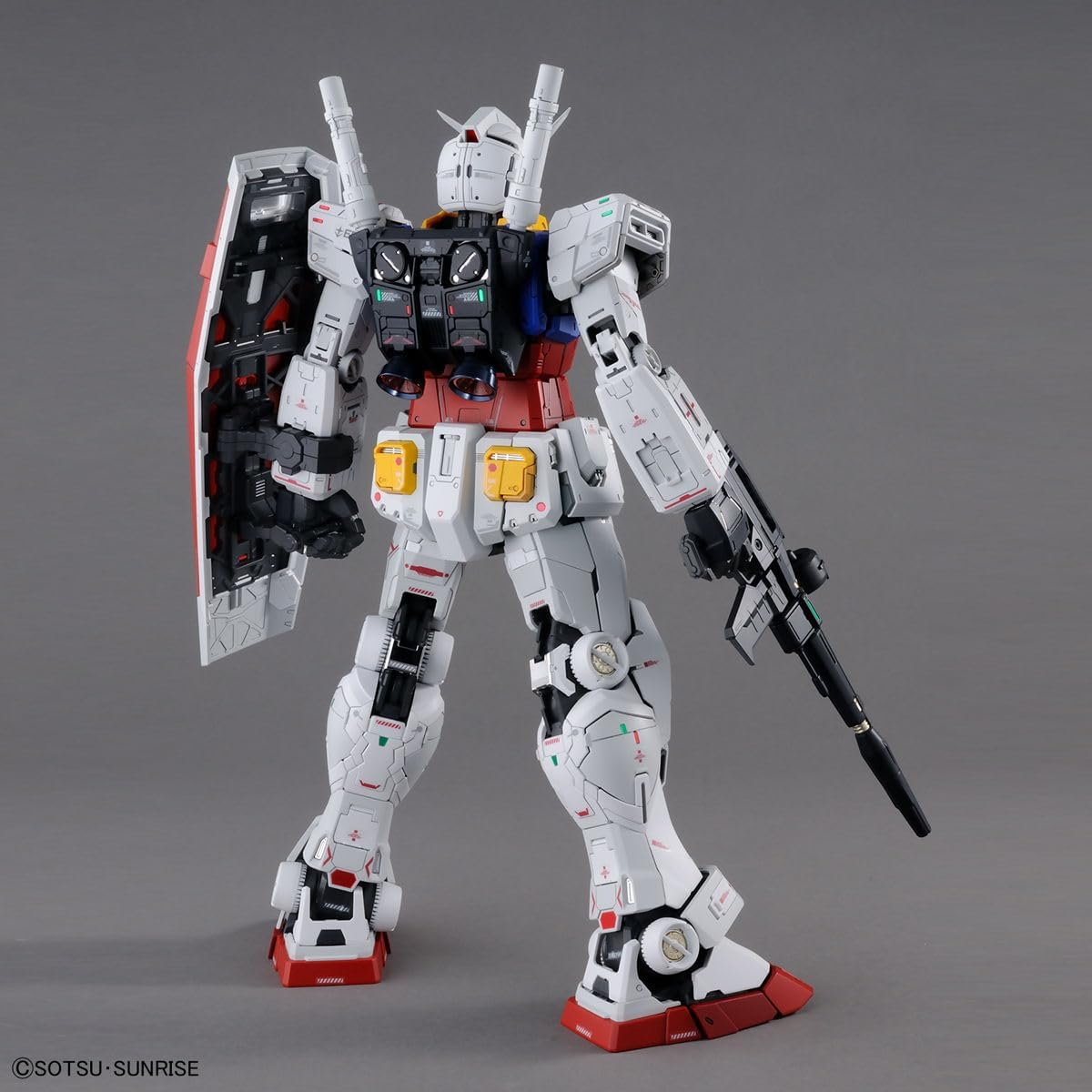 Bandai Hobby Kit Pg Unleashed 1/60 Rx-78-2 Gundam image number 2