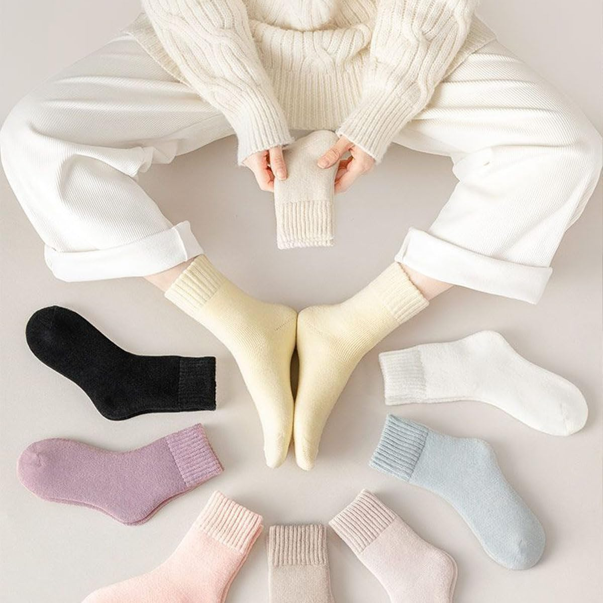 OLBUPS 3 Pairs of Wool Socks, Women'S Winter Fleece Socks, Thickened Warm Tube Autumn and Winter Super Thick Stockings image number 3