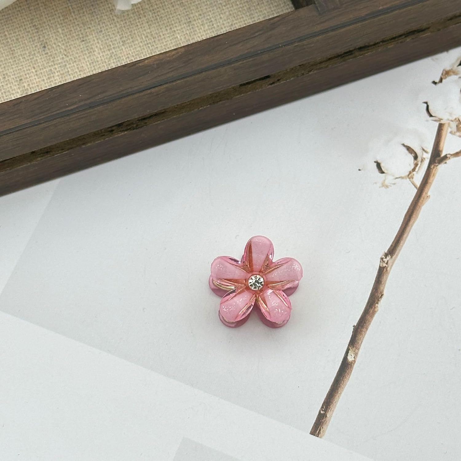 Umiin Mini Hair Clips, Pack of 5 Flower Hair Accessories for Women and Girls, Beautiful Hair Claw Headwear, Styling Tools for Wedding, Party, Communion, Beige & Red & Purple & Blue & Pink image number 6