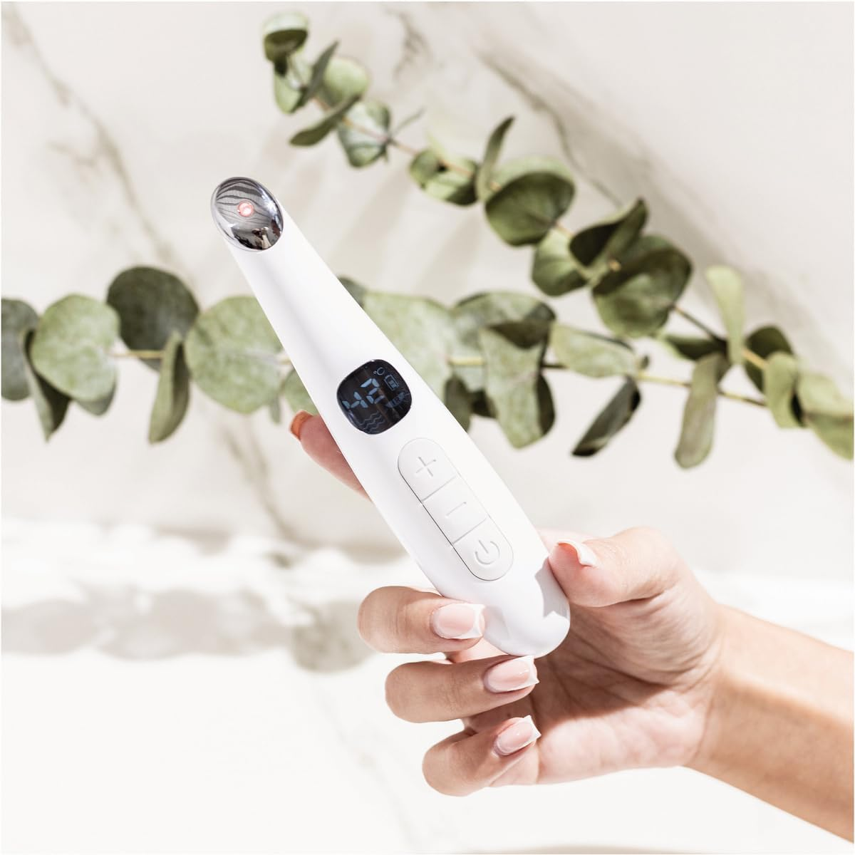 STYLPRO Bags Be Gone: Heated Eye Massager Helps against Puffiness, Wrinkles, Dark Circles and Tightening image number 1