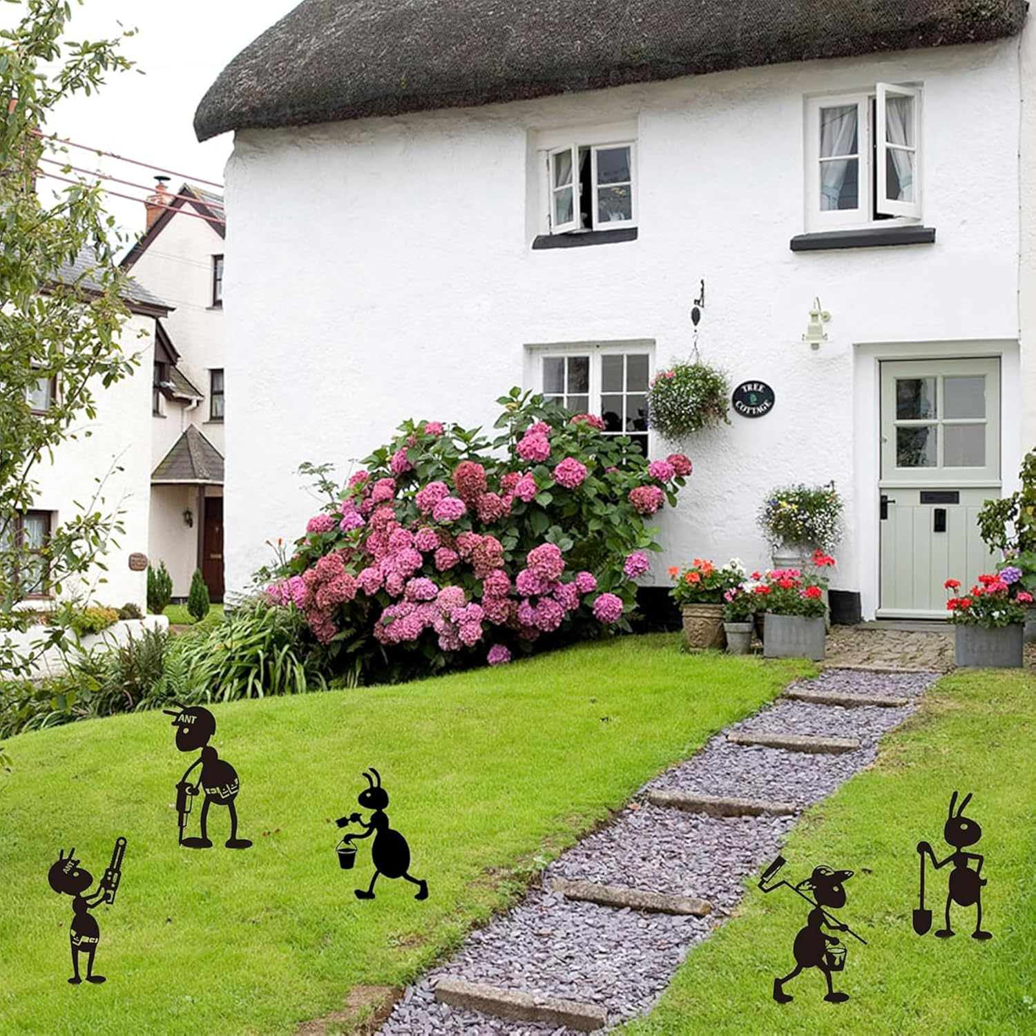 Whimsical 6-Piece Metal Ant Sculptures Set | Funny Black Metal Garden Stakes | Weatherproof Outdoor Decor for Lawn,Pathway,And Backyard image number 2