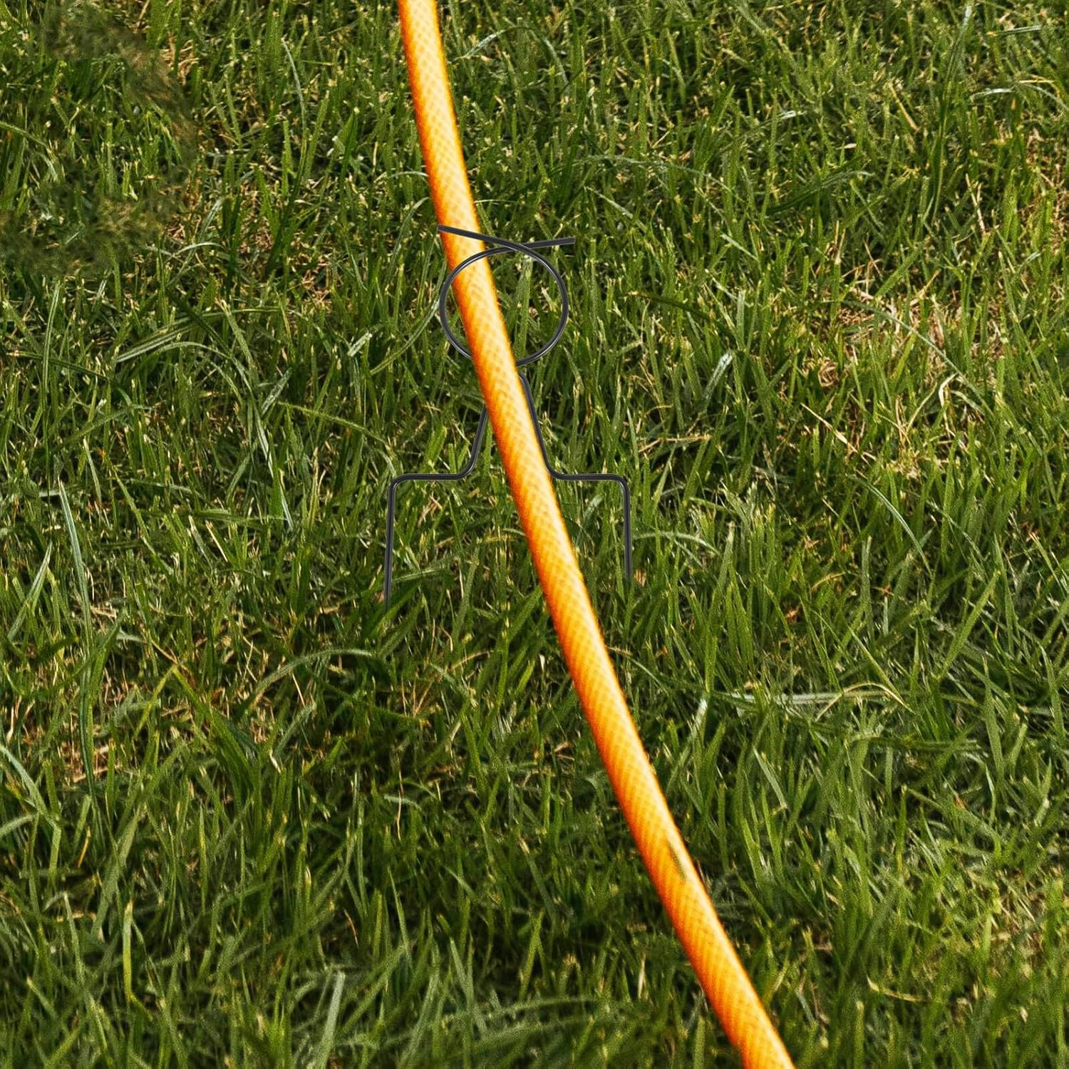 CIYODO 5Pcs Metal Garden Hose Guide Spike Heavy Duty Water Hose Guide Stakes for Lawn and Gardening Supplies image number 3