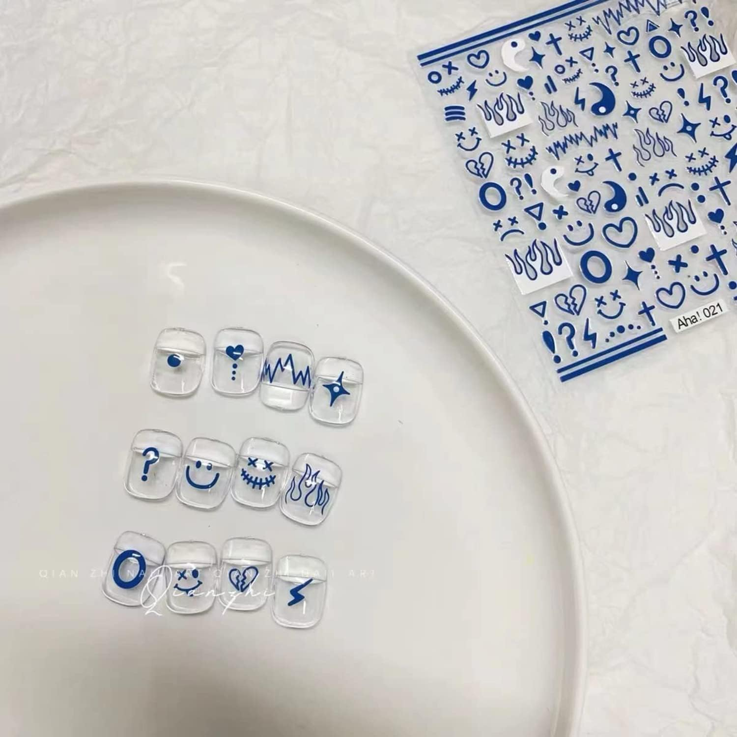 4 Sheets Klein Blue Flame Smile Face Nail Art Sticker Decals Ins Minimalist Style Klein Blue Nail Art Sticker Impressionist Lines Star Smile Face for Men and Women Nail Art Decoration (4 Colors) image number 4