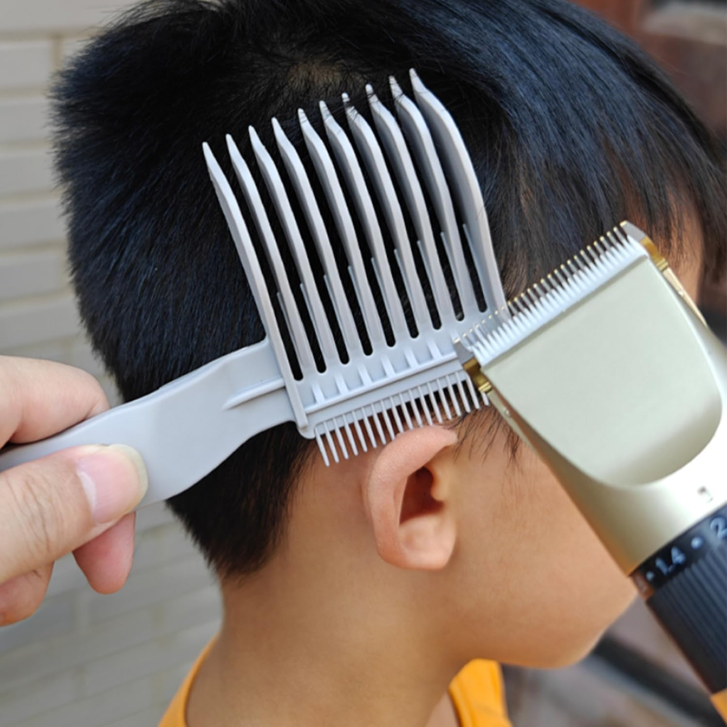 Pack of 2 Men'S Hair Cutting Comb, Flat Headed Long Handled Hair Cutting Comb, Practical Hair Cutting Aid Tool, Suitable for Hair Cutting, Sideburns Repair