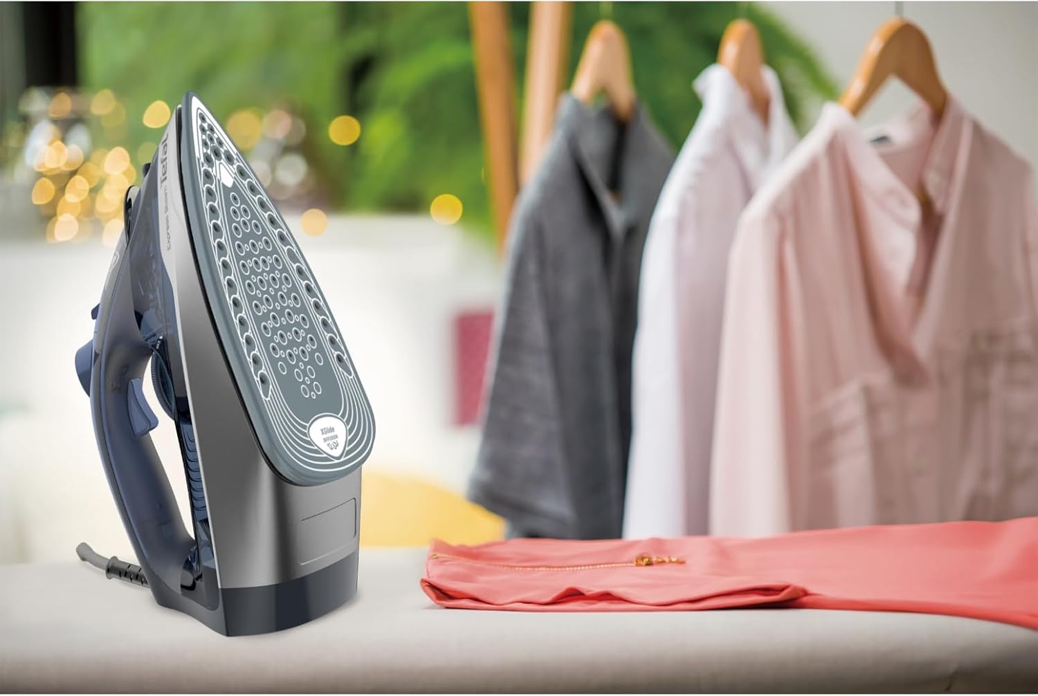 Tefal Express Steam FV2868 Iron - Java Pepper & Salt - Anti-Drip System