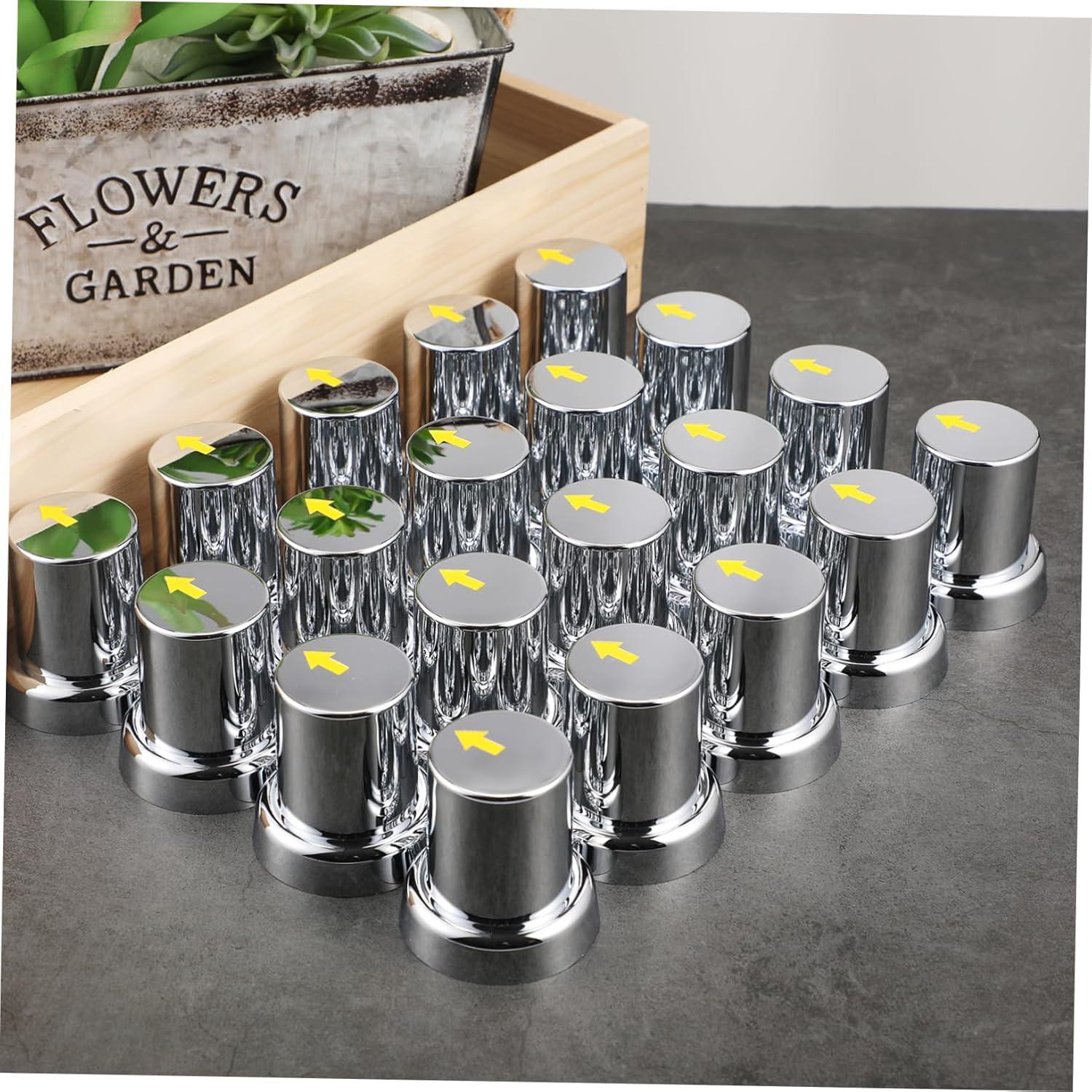 BUGUUYO 20Pcs Wheel Nut for Trucks and Trailers Lug Nut Dust Caps Resistant Automotive Exterior Accessories image number 3