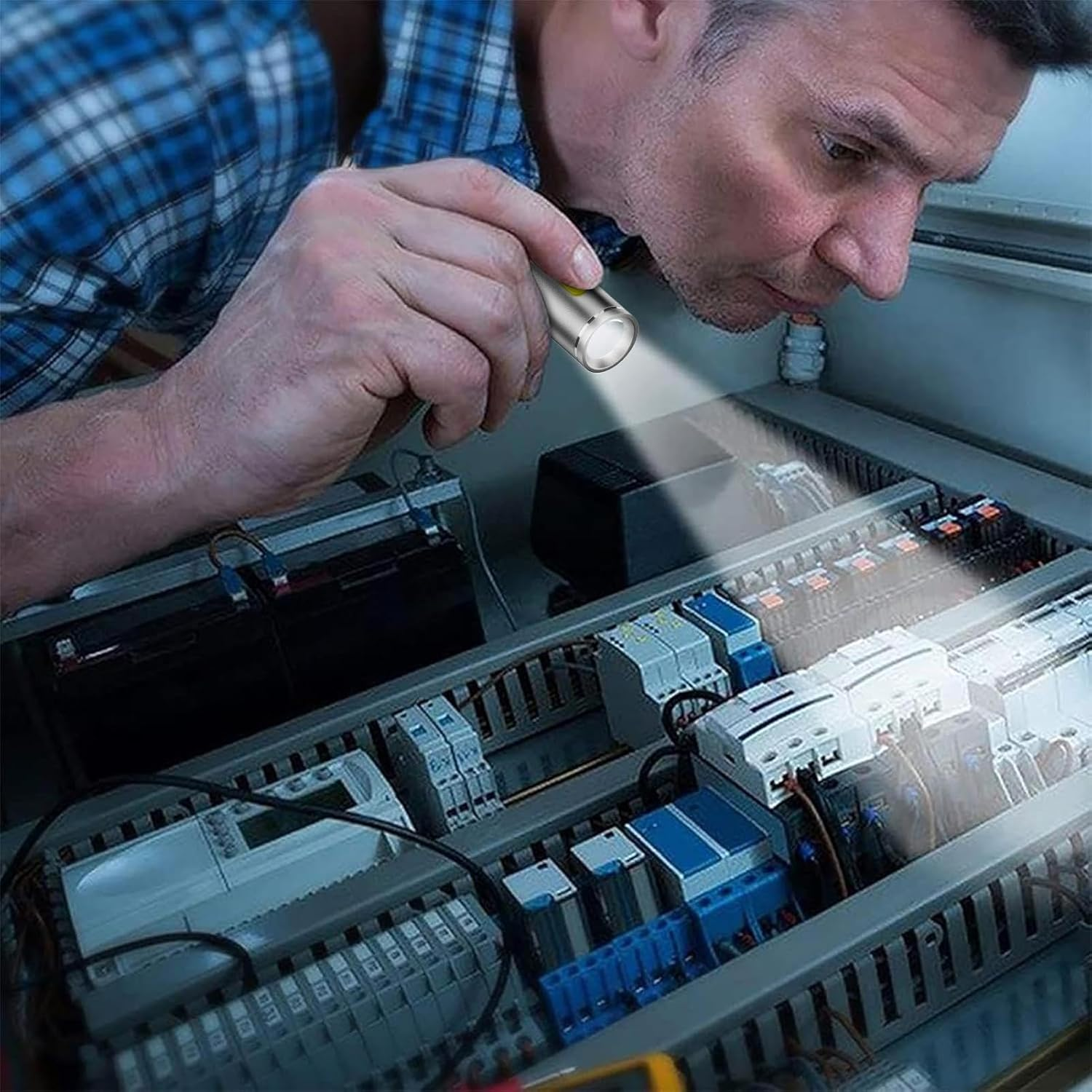 Small LED Flashlights &ndash; Super Bright Pocket Torch, Small Handheld Light | Super Bright, Water-Resistant Flashlight for Camping, Hiking, Emergencys Kit, Outdoor Gear, Compact Torch image number 1