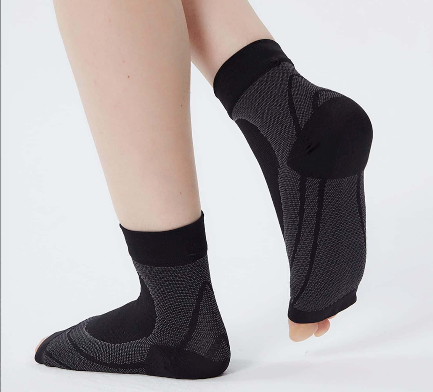 Ankle Compression Sleeves Socks Seamless Sports Plantar Fasciitis Socks Heel Arch Ankle Brace Support Sleeves Open Toe Fast Pain Relief Boosts Circulation Varicose Veins for Men Women Athletes Running (Black, Large) image number 3