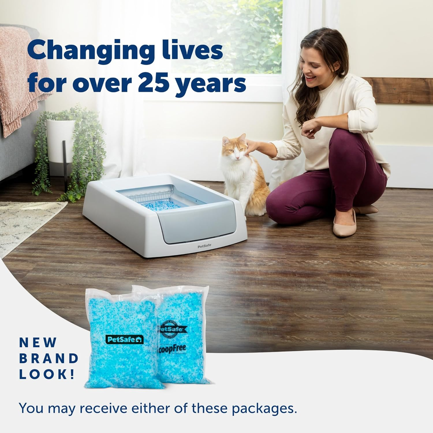 Petsafe Scoopfree Premium Crystal Cat Litter - 5X Better Odor Control than Clay Litter - Less Tracking & Dust for a Fresh Home - Non-Clumping - Two 4.3 Lb Bags of Litter (8.6 Lb Total) - Original Blue image number 5