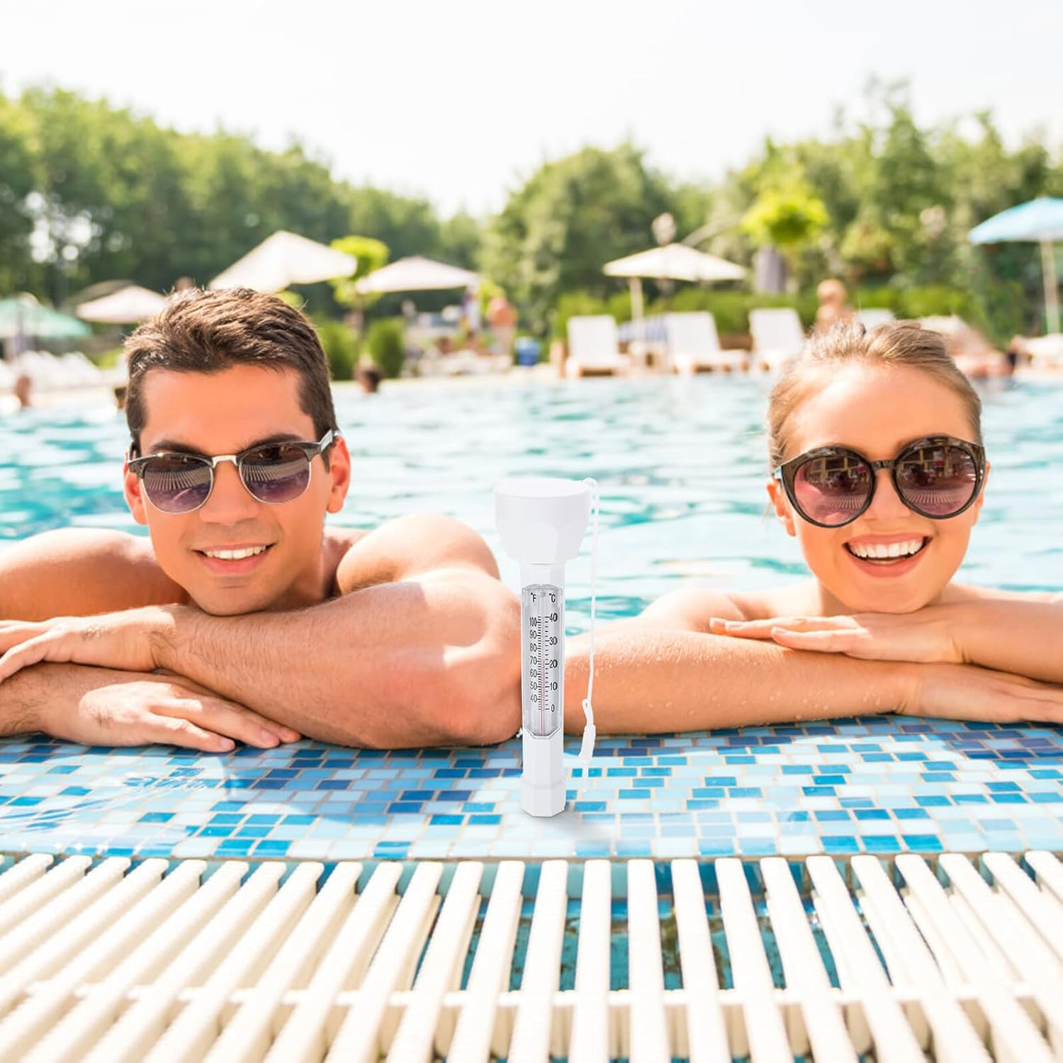 Floating Pool Thermometer Compact Water Temperature Measuring Tool for Swimming Pools Spas Fishponds Bath Tubs with Safe Smooth Design and Wide Range image number 2