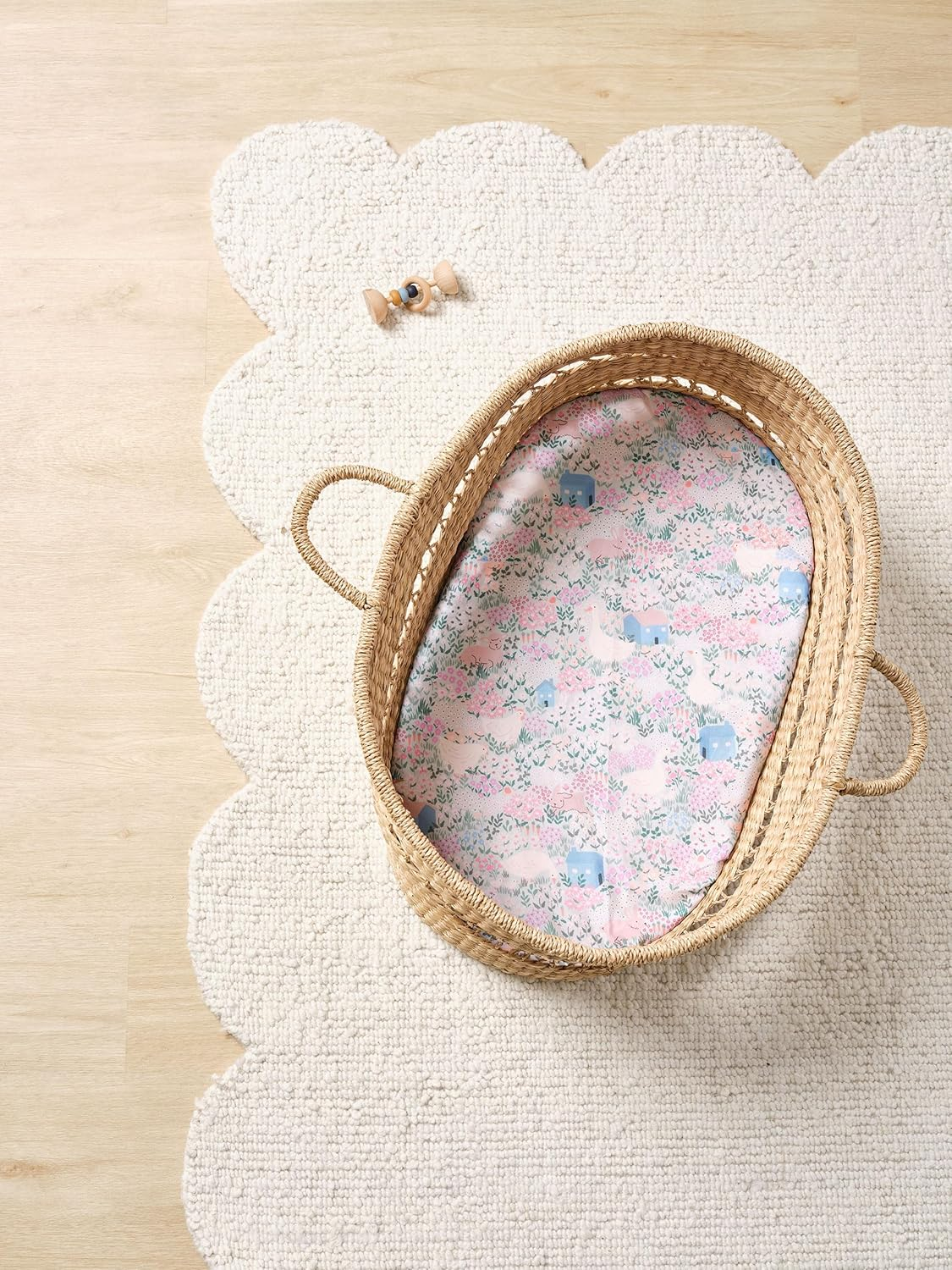 Linen House Kids Lottie Cotton Percale Bassinet Fitted Sheet 2-Piece Set image number 1