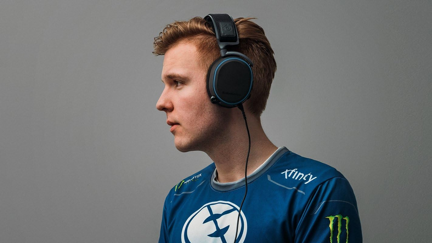 Steel Series Arctis Pro Gamedac Wired Gaming Headset image number 5