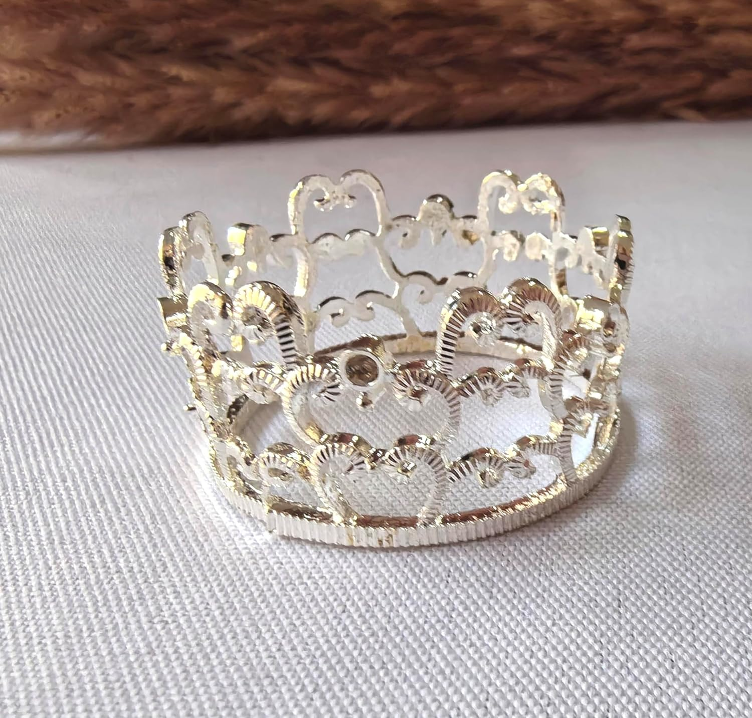 Crown Design Napkin Rings - 12Pcs round Table Decor Holder for Dinner Party, Christmas, Dining Table (GOLD-C24) image number 6