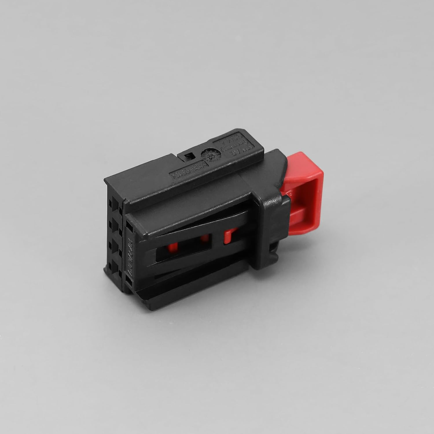 Ecsing 2Pcs Rear Tail Light Connector with Terminal 7N0972704 Compatible with VW Compatible with Audi Compatible with Seat Tail Light Lamp Plug Connector image number 3