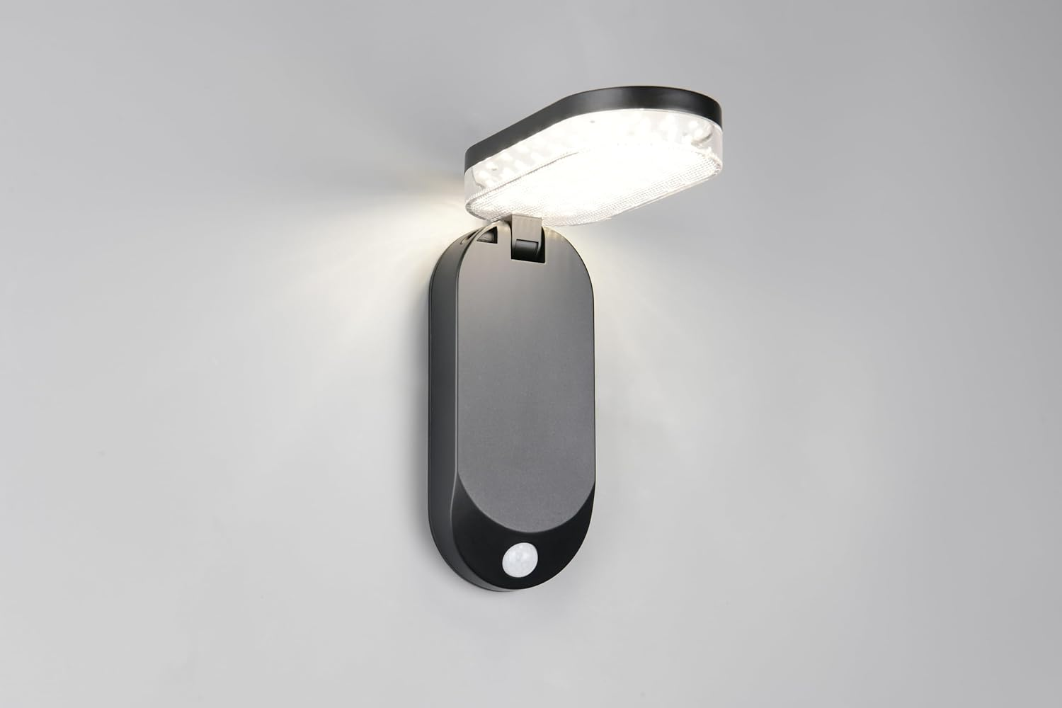 Reality Leuchten Lagoas R23176102 LED Solar Outdoor Wall Light Plastic Black with 3 Watt LED, Motion Sensor, Twilight Sensor, Orientation Light image number 6