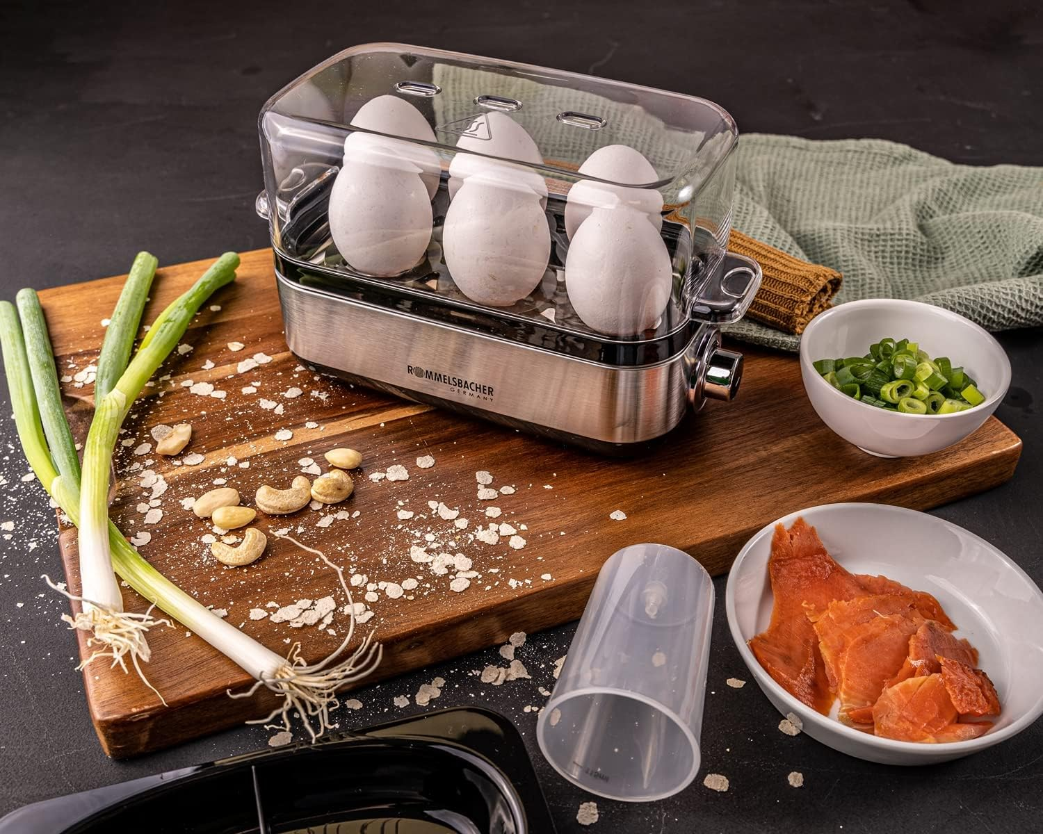 ROMMELSBACHER ER 600 Egg Cooker - for 1-6 Eggs, Adjustable Hardness, Electronic Cooking Time Monitoring, Stainless Steel Heating Bowl, Measuring Cup with Egg Pick, Poaching Insert, Cable Storage, 400